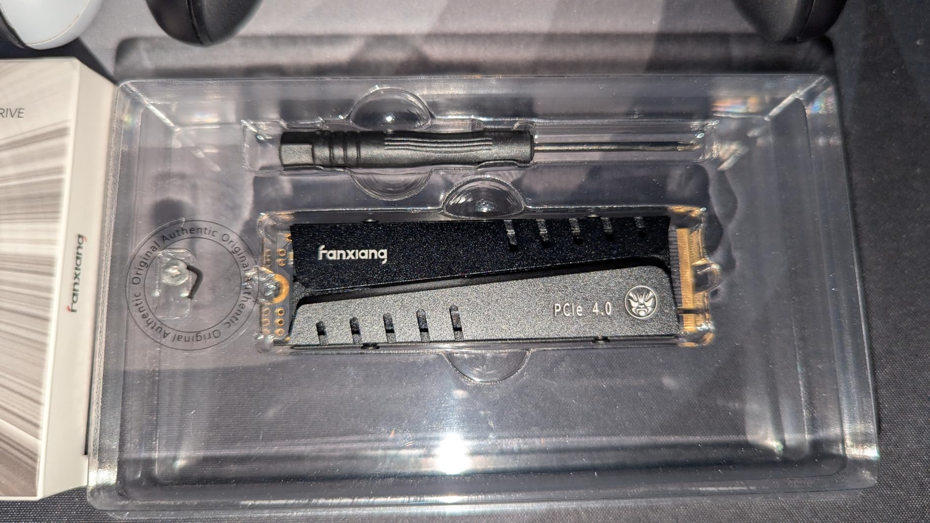 fanxiang S770 1TB NVMe M.2 SSD for PS5 - with Heatsink and DRAM, Up to 7300MB/s, PCIe 4.0, Suitable for PS5 Memory Expansion, Game Enthusiasts, IT Professionals customer photo 2