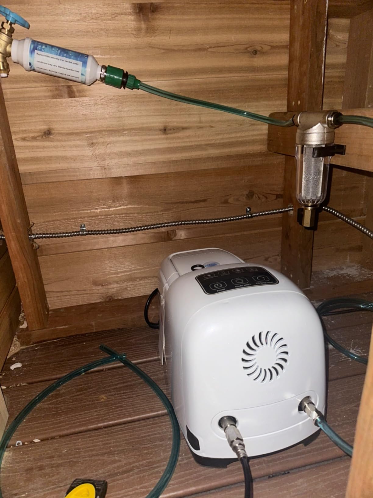 Patio Misters Pro - Ultra Fine Water Mister - Cooling Mist System for Midsize to Large Patio, Backyard, & Outdoor Spaces - Kit with Quiet Pump (1000 PSI) - DIY Installation customer photo 1