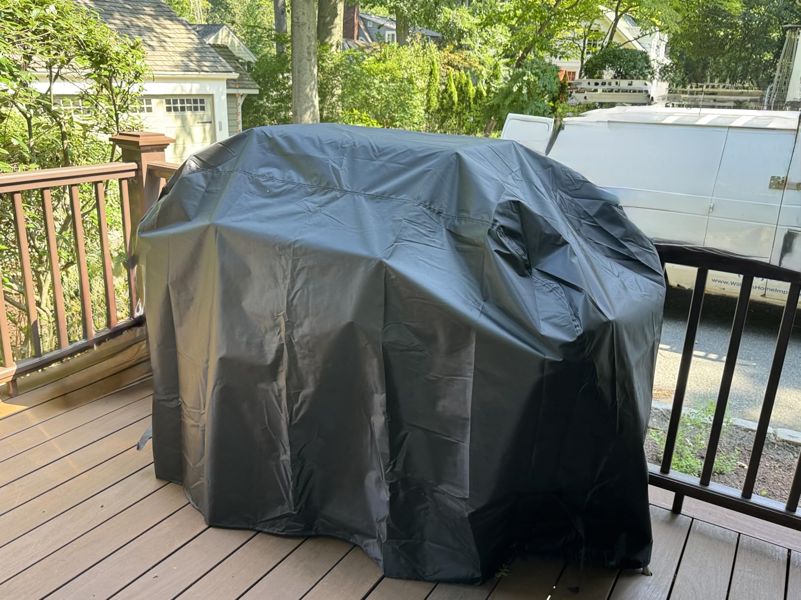 BBQ Grill Cover, Waterproof, Weather Resistant, Rip-Proof, Anti-UV, Fade Resistant, with Hook-and-Loop Straps, Gas Grill Cover for Most Grills, 48 inch, Black customer photo 2