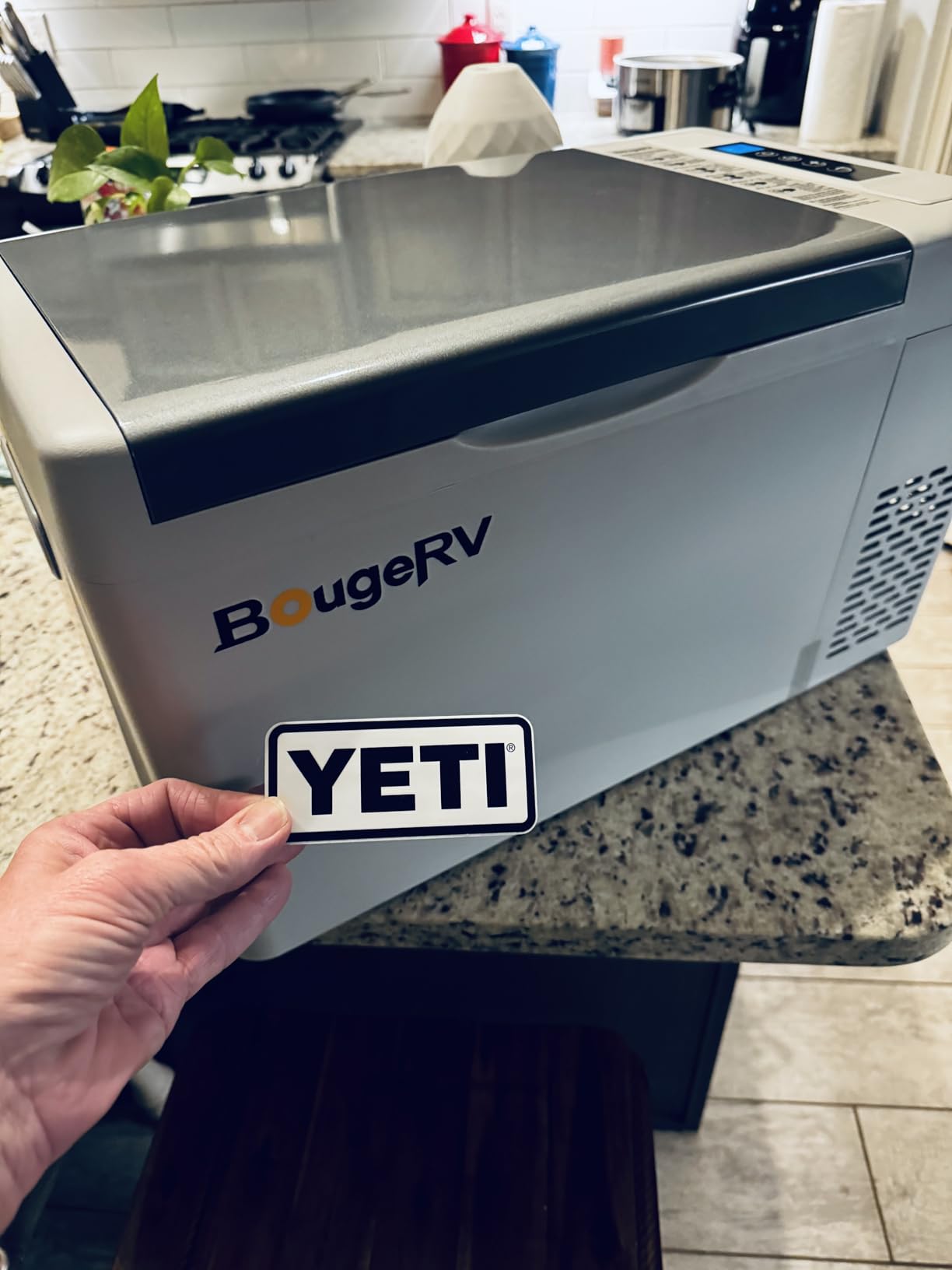 BougeRV 12v refrigerator 23 Quart, -8℉~50℉ Portable Freezer for Car, Black | No Ice Needed, Use as Fridge or Freezer, Fast 15-Min Cool to 32°F, 12/24V DC, 110V AC, Electric Cooler for Camping, Road Trip customer photo 1