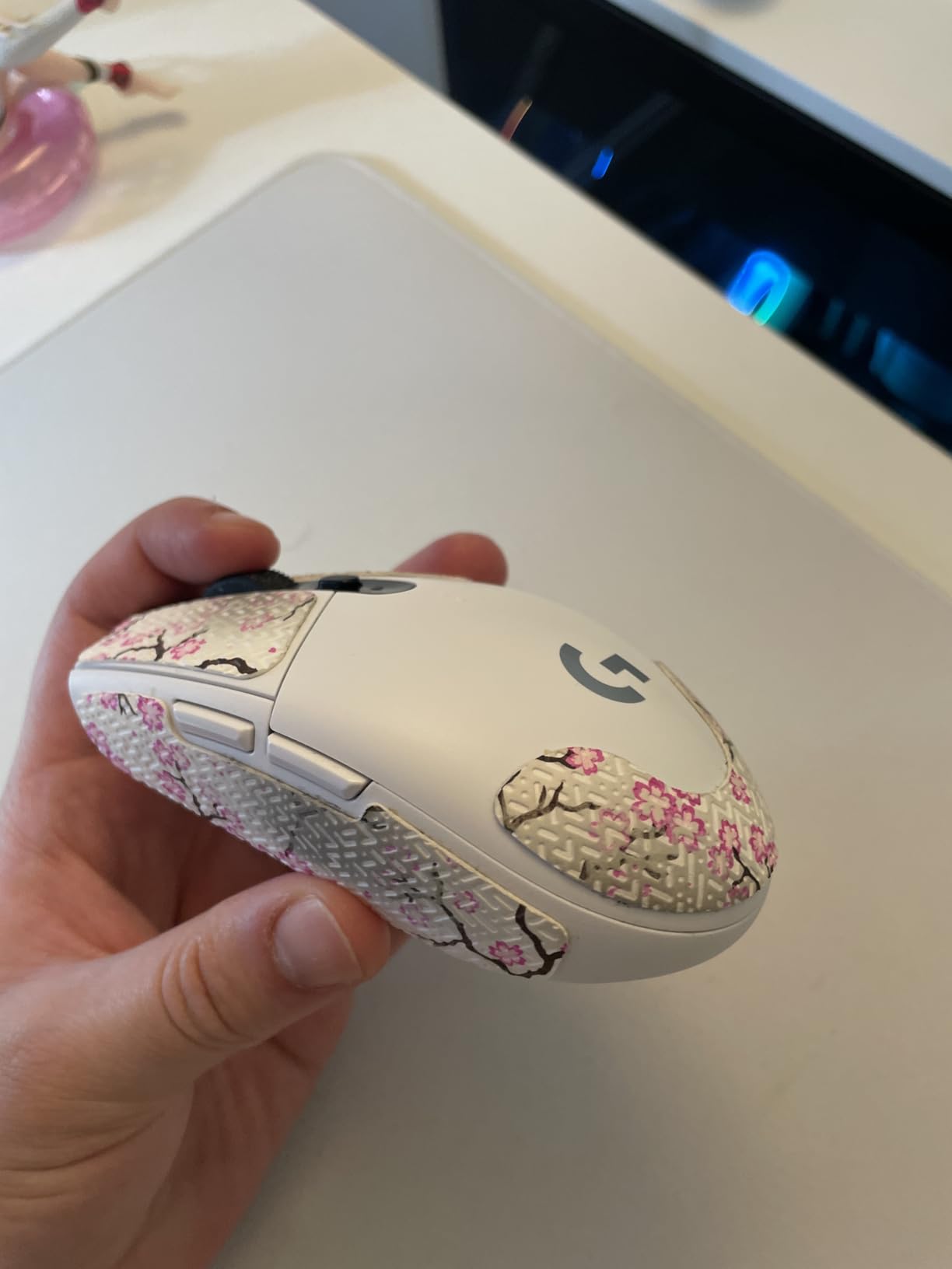 BT.L Mouse Grip for Logitech G305 & G203 PRO Gaming (Kumo) customer photo 2