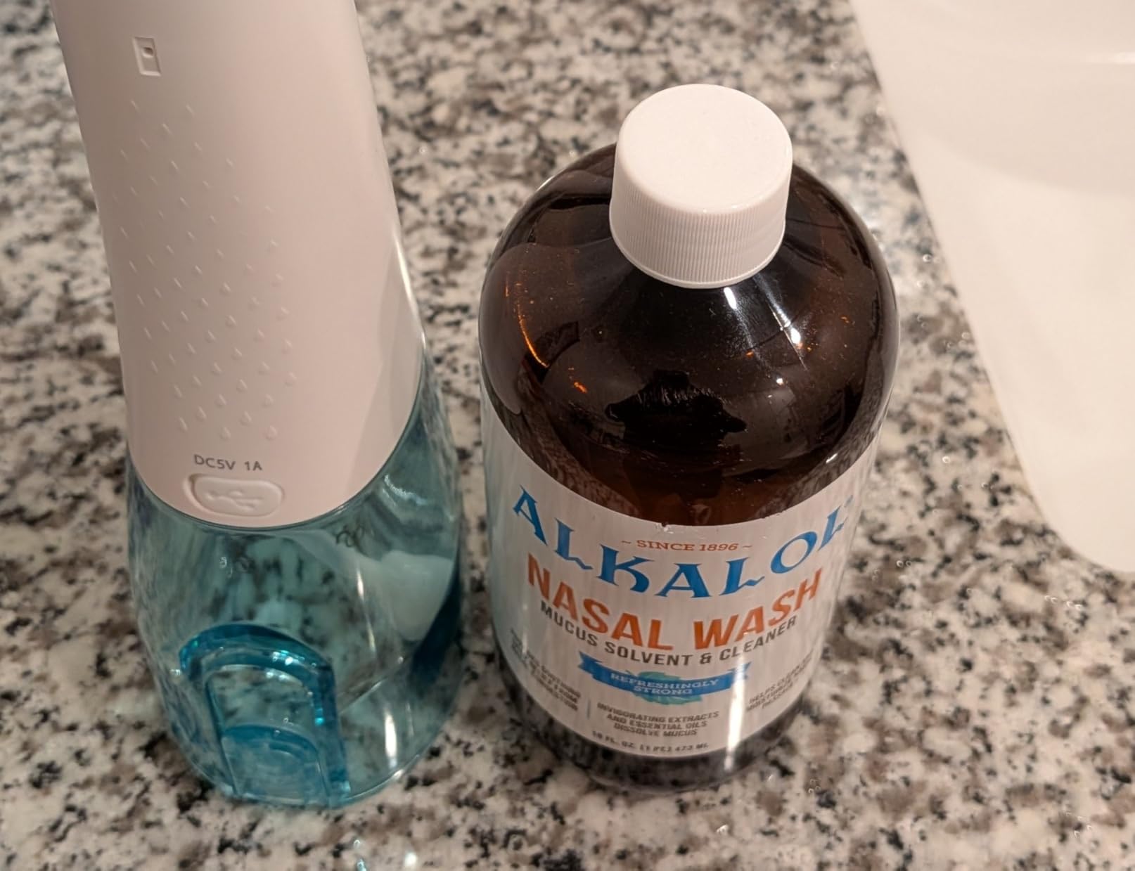 Nasal Irrigation System, Cordless Nasal Rinse Machine for Sinus Relief & Nasal Care, Electric Neti Pot with 6 Tips and 40 Salt Packs Nasal Irrigation Sinus Rinse System Kit for Adult & Kid customer photo 1
