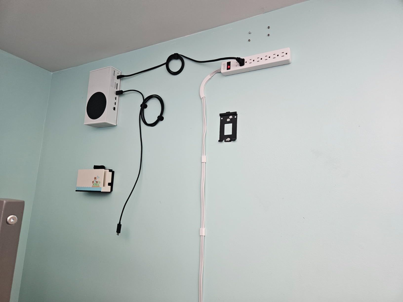 HIDEit Mounts Wall Mount for Xbox Series S - American Company - White Steel Mount for Xbox Series S - Wall Mount Kit Works with Xbox Series S - Patented customer photo 2