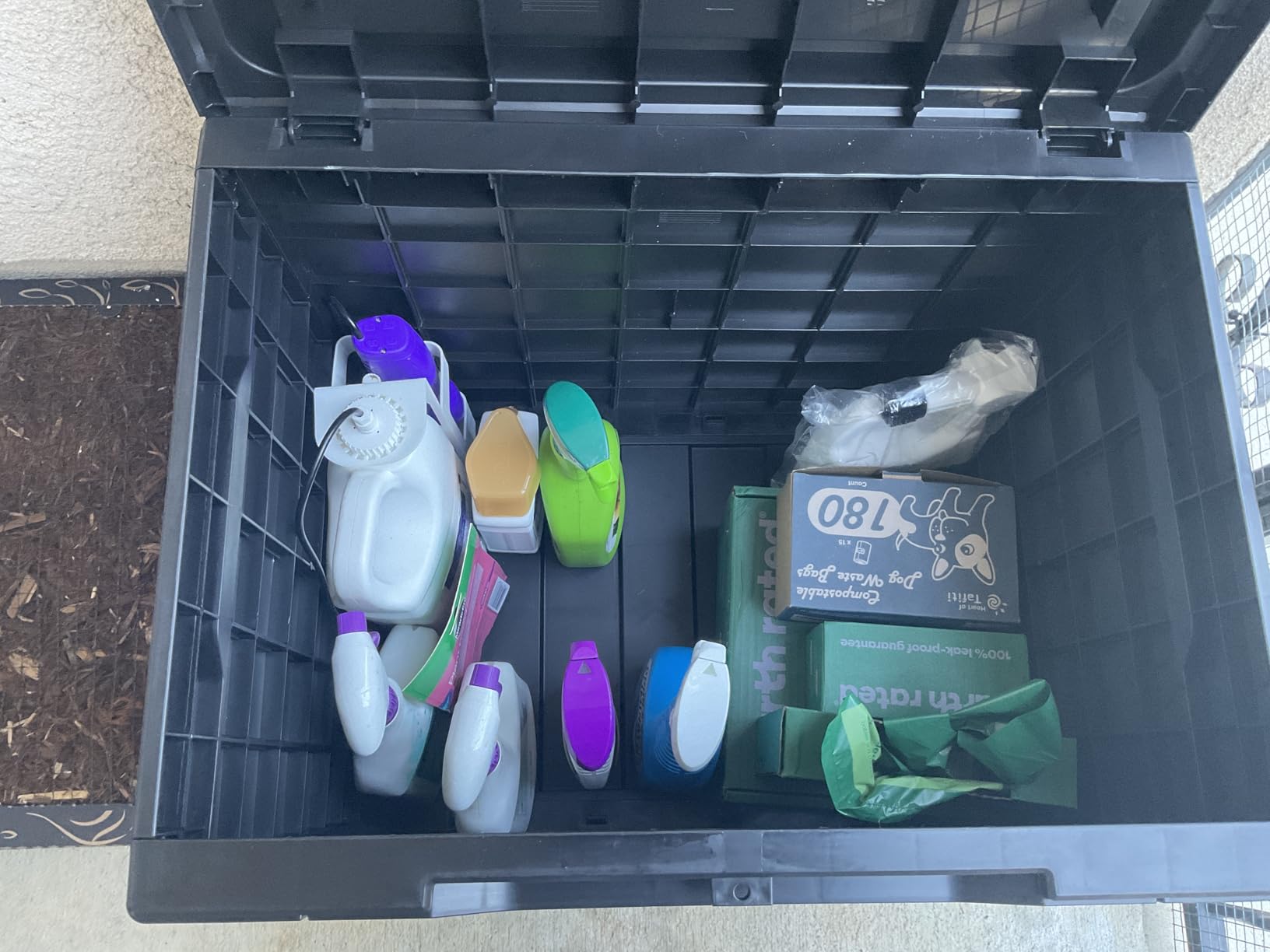 Devoko 30 Gallon Resin Deck Box Waterproof Outdoor Storage Box for Patio Furniture Pool Accessories Indoor Storage for Cushion Garden Tools (30 Gallon, Black) customer photo 1