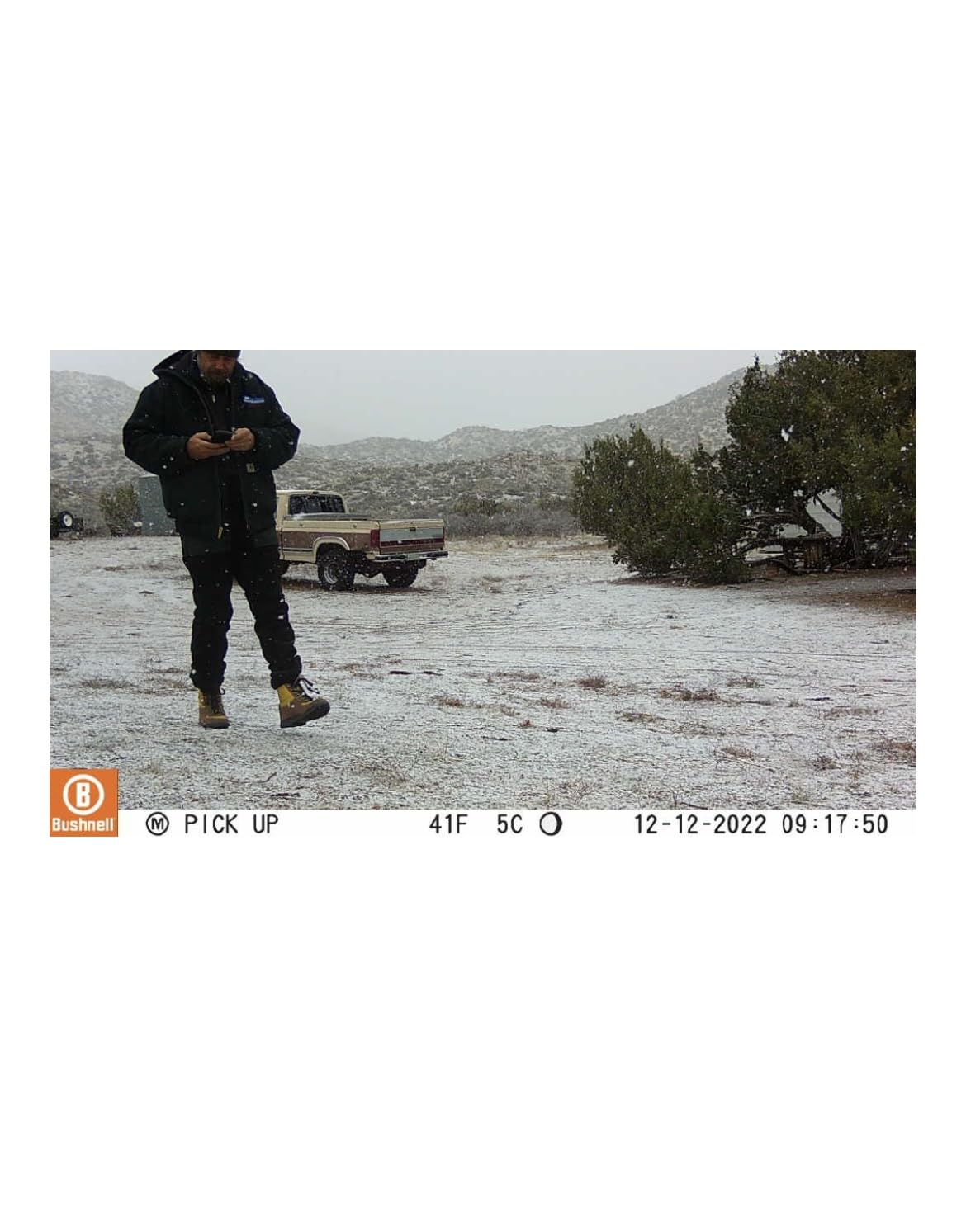 Bushnell CelluCORE 20 Dual-SIM Cellular Trail Camera - 20MP Image and 1080p HD Video, No Glow Infrared Night Vision, Wireless Connectivity with Dual SIM Card Support, Slate Green customer photo 2