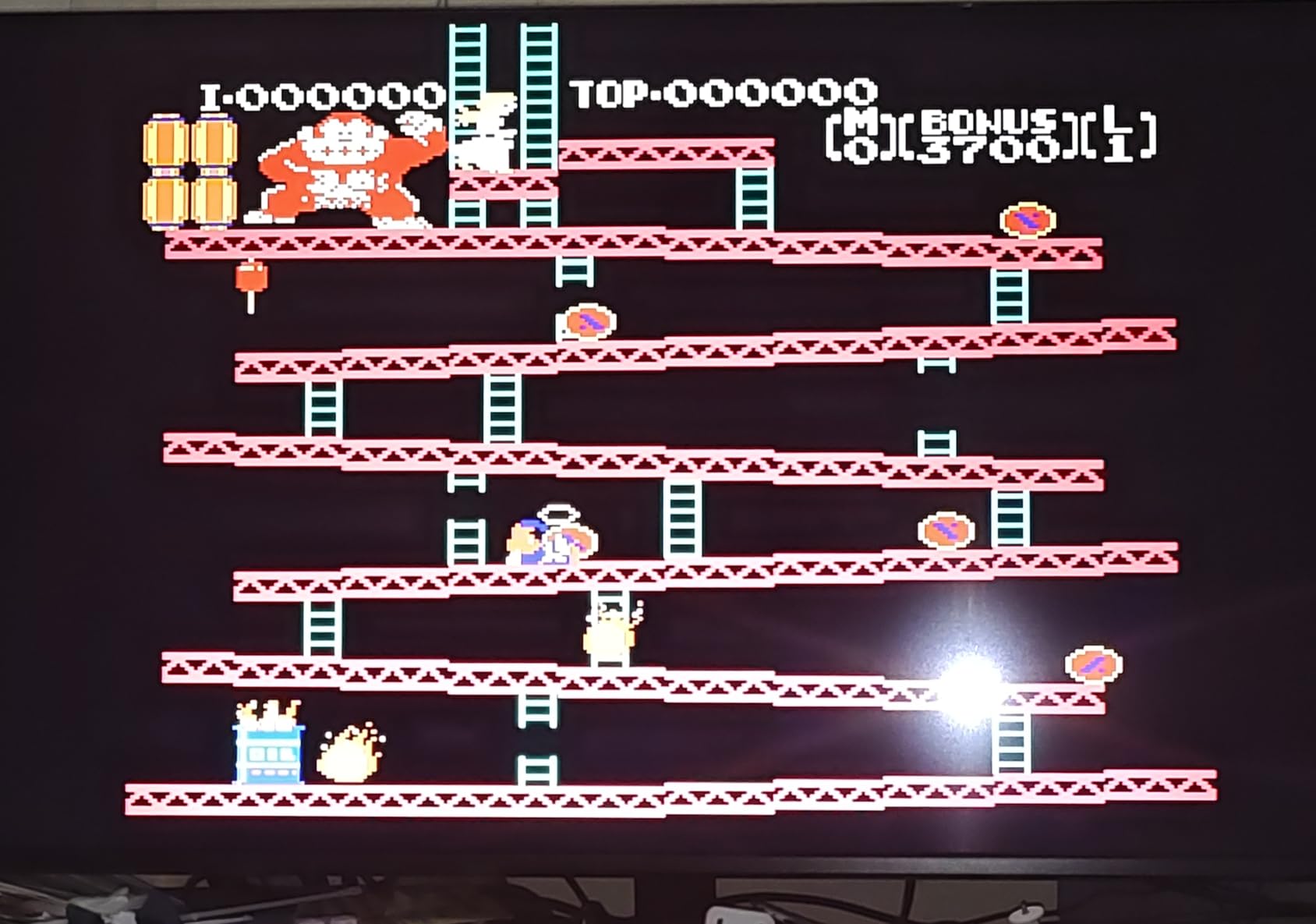 My Arcade Atari Game Station Pro: Retro Video Game Console with 200+ Games, Wireless Joysticks, RGB LED Lights customer photo 1