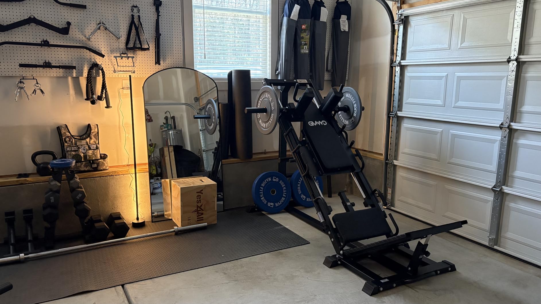 GMWD Leg Press Hack Squat Machine Combo, Leg Exercise Machine with Linear Bearing, 45-Degree Lower Body Special with Weight Storage for Quads, Hamstring, Glutes, Calves, Home Gym Leg Day Equipment customer photo 2