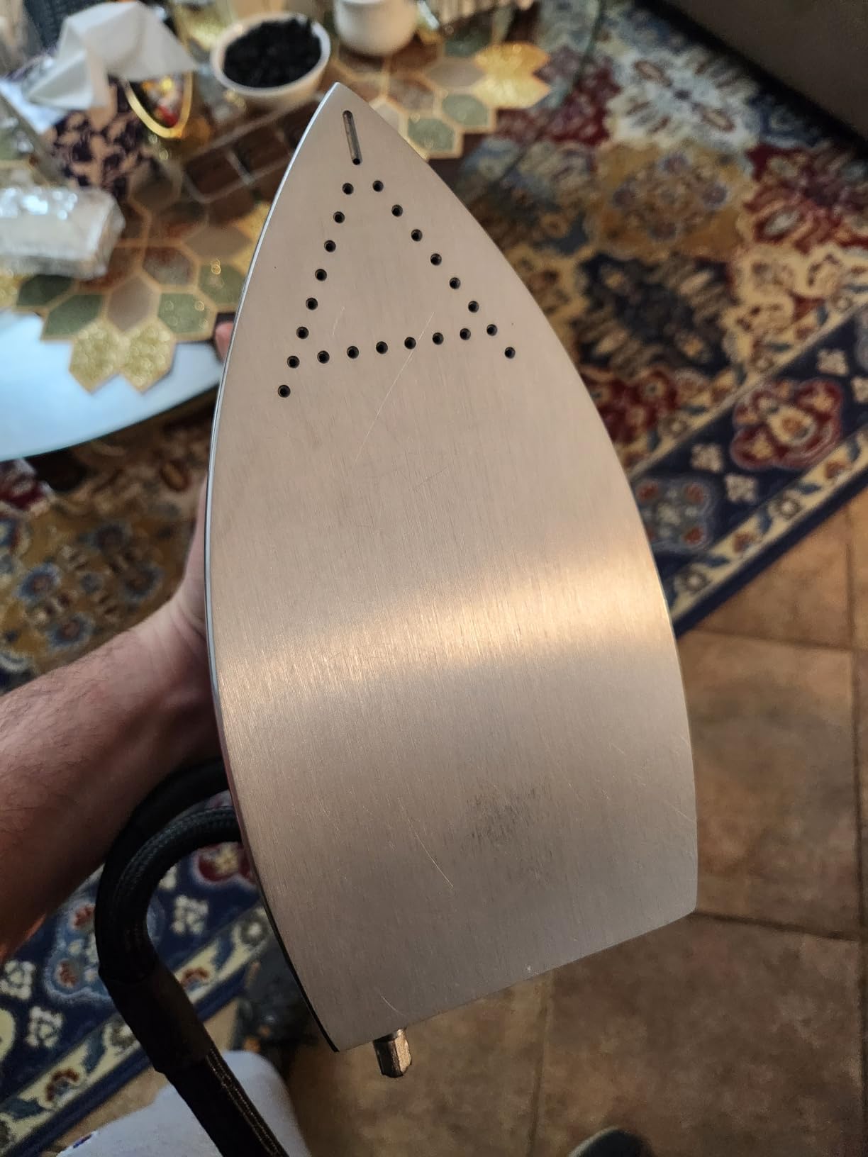 Reliable 4100IS Professional Steam Iron Station with Eco Mode, 120V, 4 Safety System, 2.2L Boiler Stainless Steel Boiler, 2.2M Steam Hose Made with Aluminum Soleplate Iron, Made in Italy customer photo 2