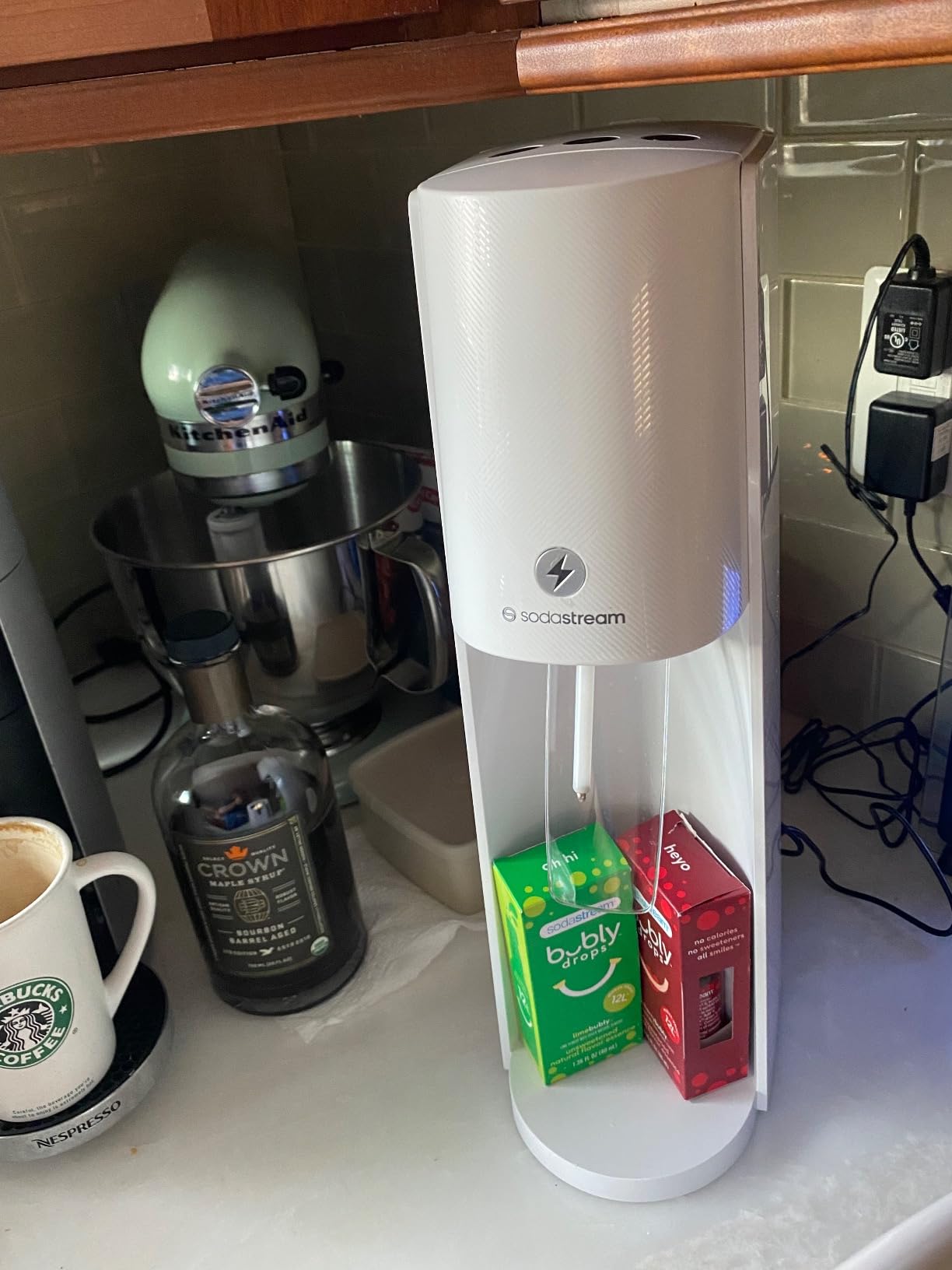 SodaStream - E-TERRA Soda Maker | VALUE BUNDLE | 3 Automatic Carbonation Levels | Includes 2x CO2 Cylinders, 3x 32 Fl Oz Dishwasher Safe Bottles, 2x Bubly Fruit Flavor Drops, 1x Power Adapter | Black customer photo 1