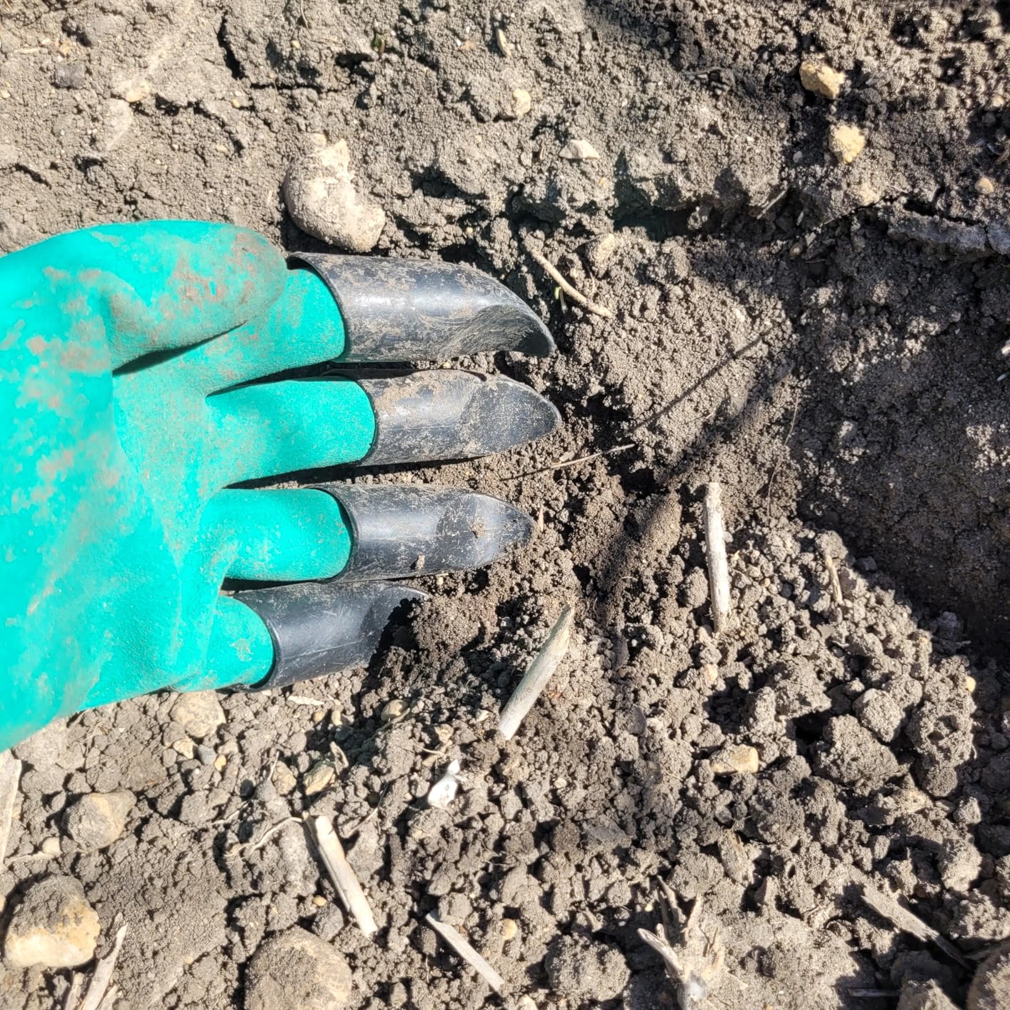 GROWIT Heavy Duty Gardening Tools - Gardening Gifts for Women, Men, Mom, Dad - Durable, Ergonomic Garden Tools Set customer photo 1