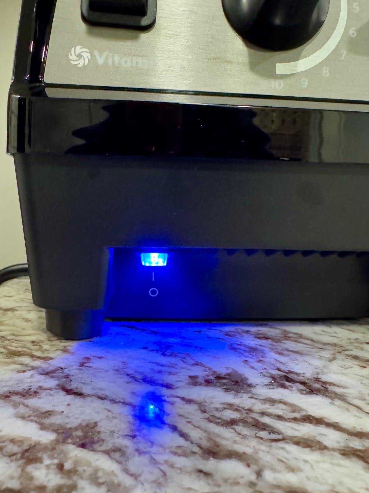 Vitamix Propel Series 510 Blender with Three Blending Programs, Professional-Grade Blender for Smoothies and More, Stainless-Steel Blades, Self-Cleaning Kitchen Appliance, 48 Oz Container, Black customer photo 2