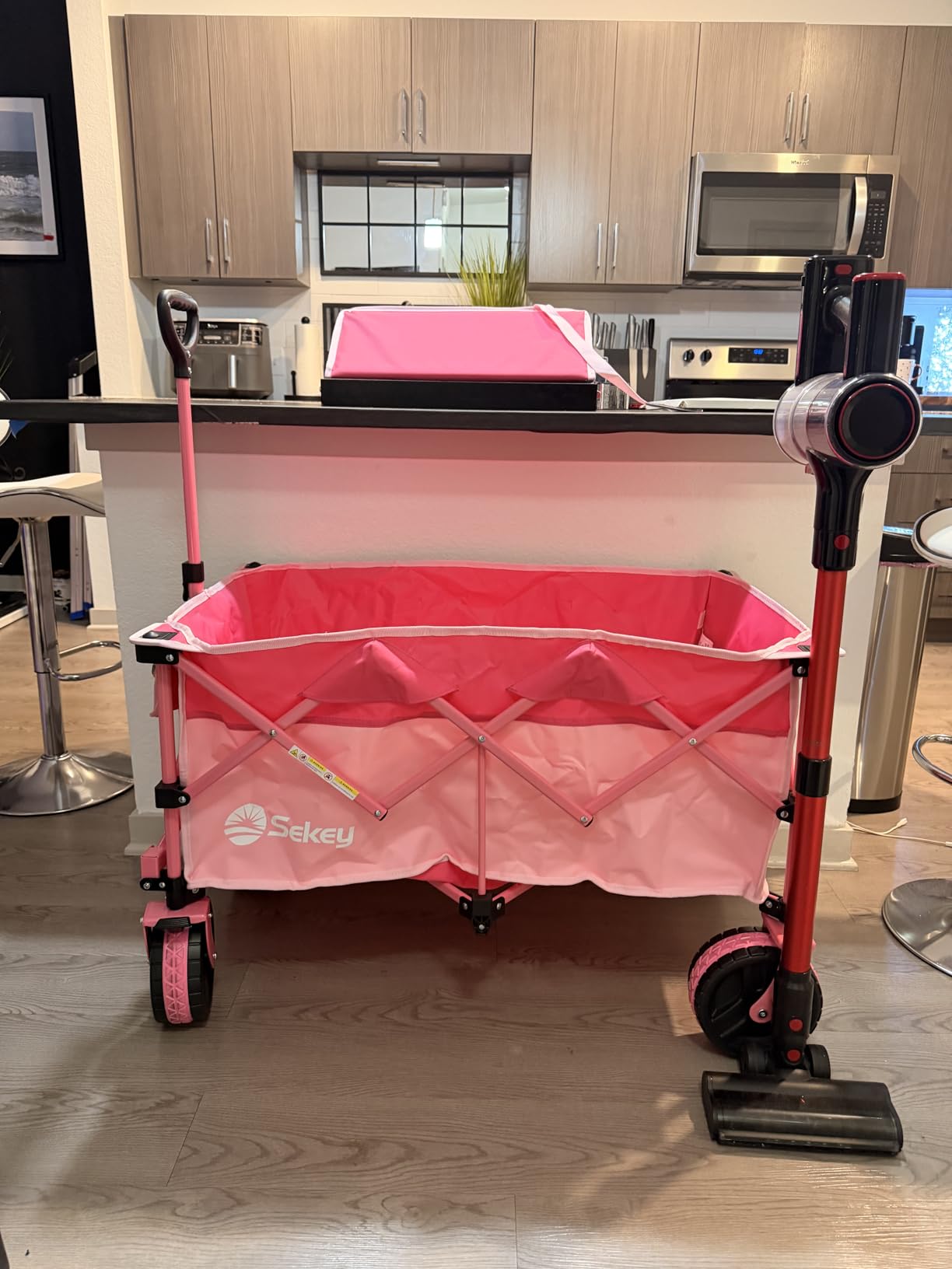 Sekey 220L Wagons Carts Foldable with Big All-Terrian Beach Wheels, Collapsible Heavy DutyWagon with Cup Holders, Extra Large Folding Wagon,Foldable Wagon for Camping, Garden, Sports.Blue&Gray customer photo 2