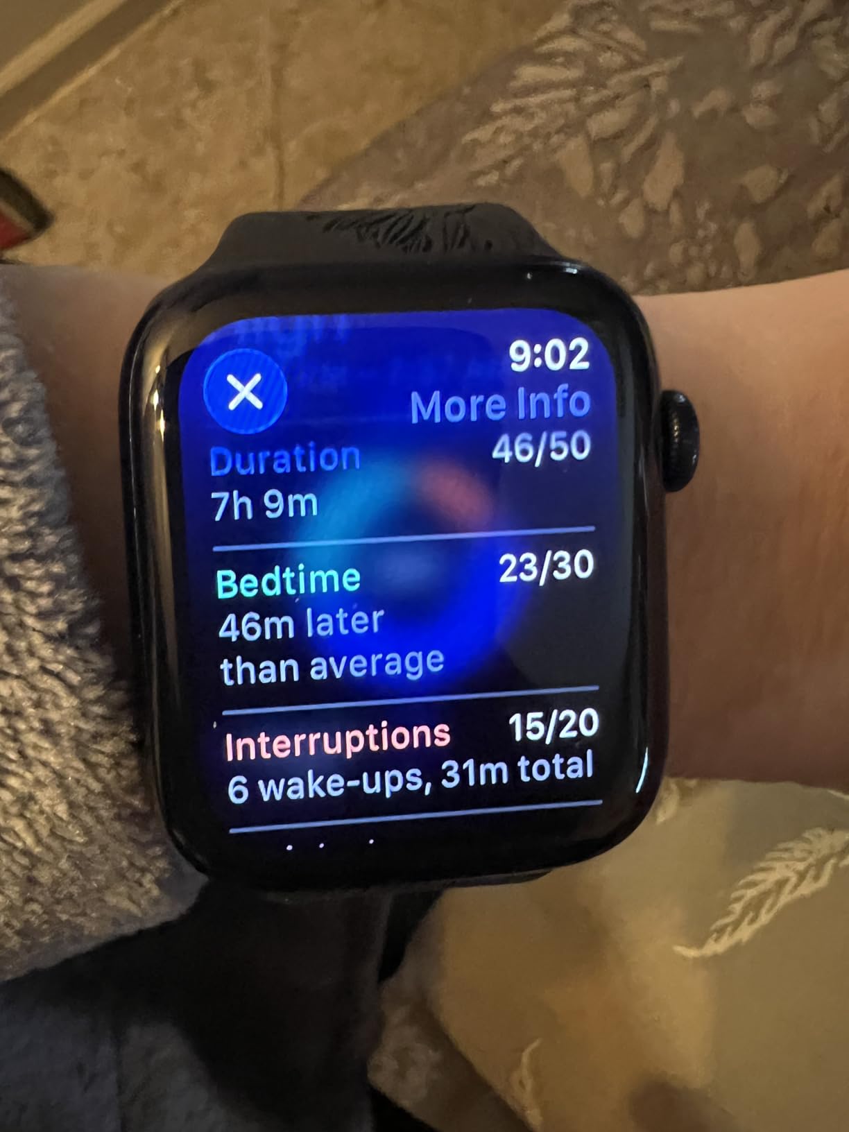 Apple Watch SE (2nd Gen) (GPS, 44mm) - Midnight Aluminum Case with Midnight Sport Band, M/L (Renewed) customer photo 2