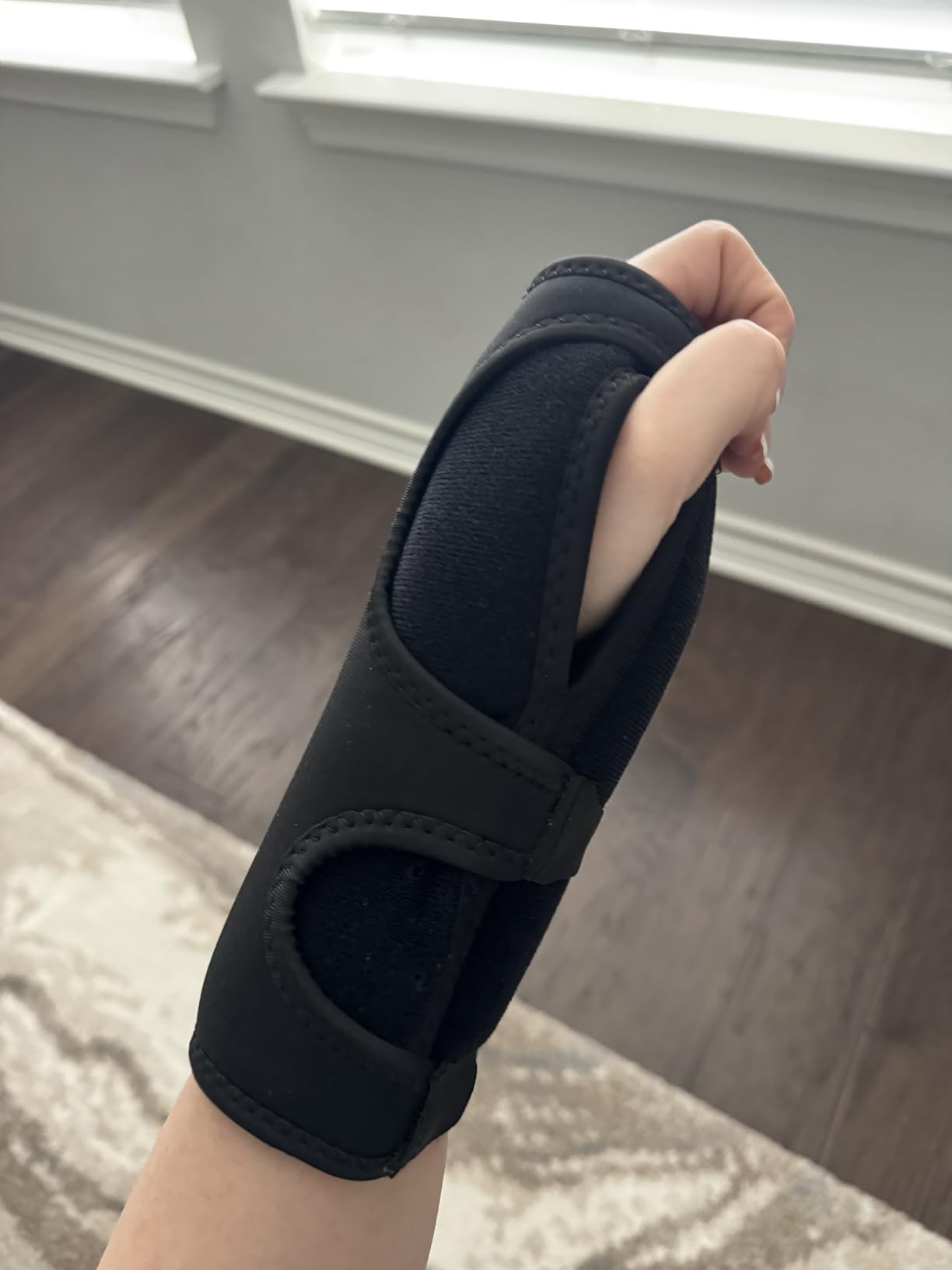 ComfyBrace Carpal Tunnel Wrist Brace (Pack of 2) with Splint and Palm Cushion - (Adjustable and Fits Both Hands) - for Support, Carpal Tunnel, Tendonitis, Wrist Injury, and Pain customer photo 2