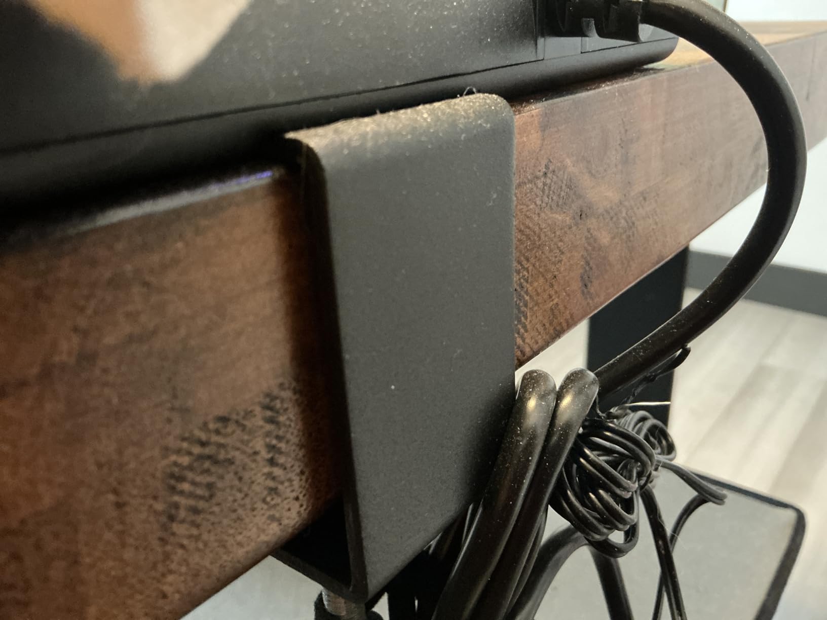 Jgstkcity Desk Clamp Power Strip USB C,40W Total Fast Charging Station,4 PD 20W USB C Ports,Desk Edge Mount Surge Protector,5 Outlets,Fit 1.96