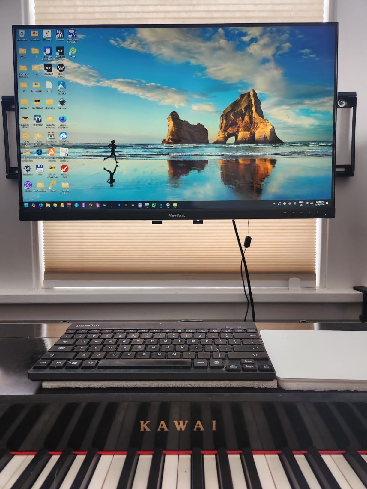 ViewSonic VA3209M 32 Inch IPS Full HD 1080p Monitor with Thin Bezels, 75Hz, Eye Care, HDMI, VGA Inputs for Home and Office customer photo 1