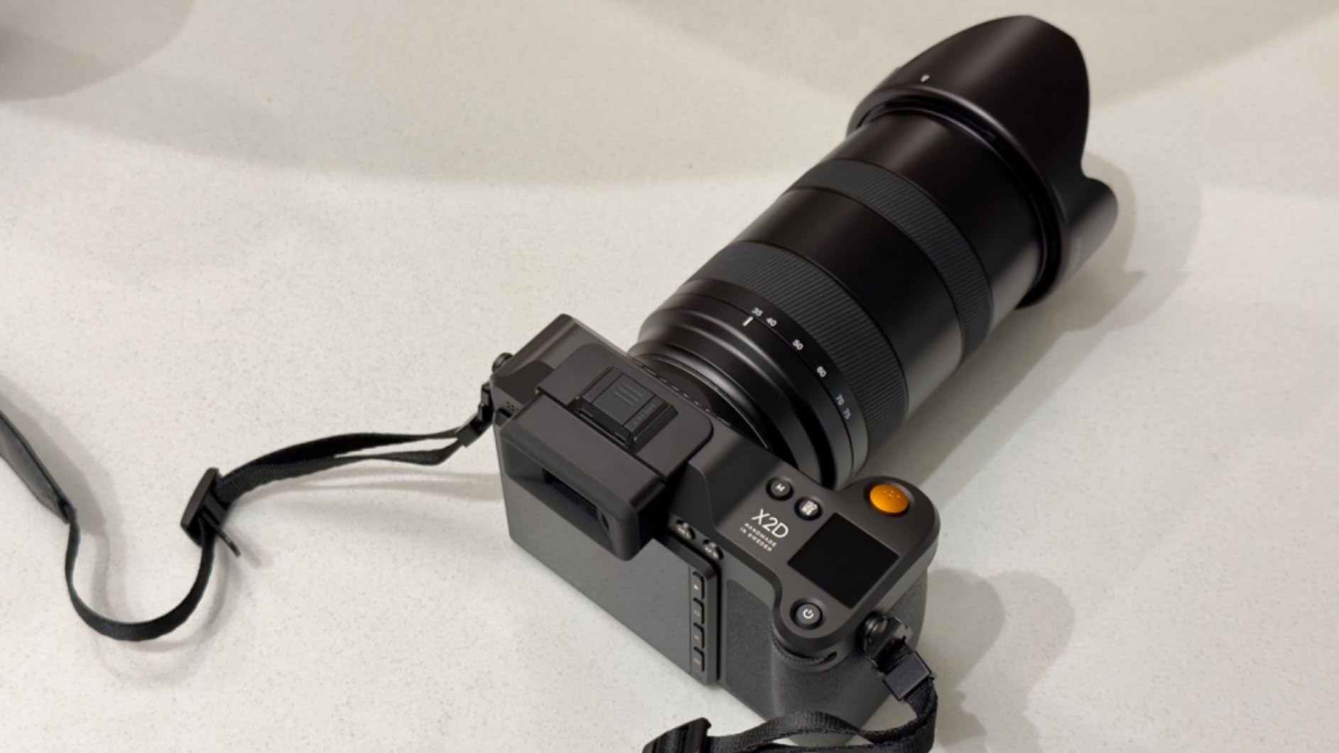 Hasselblad X2D 100C 100MP Medium Format Mirrorless Camera customer photo 1