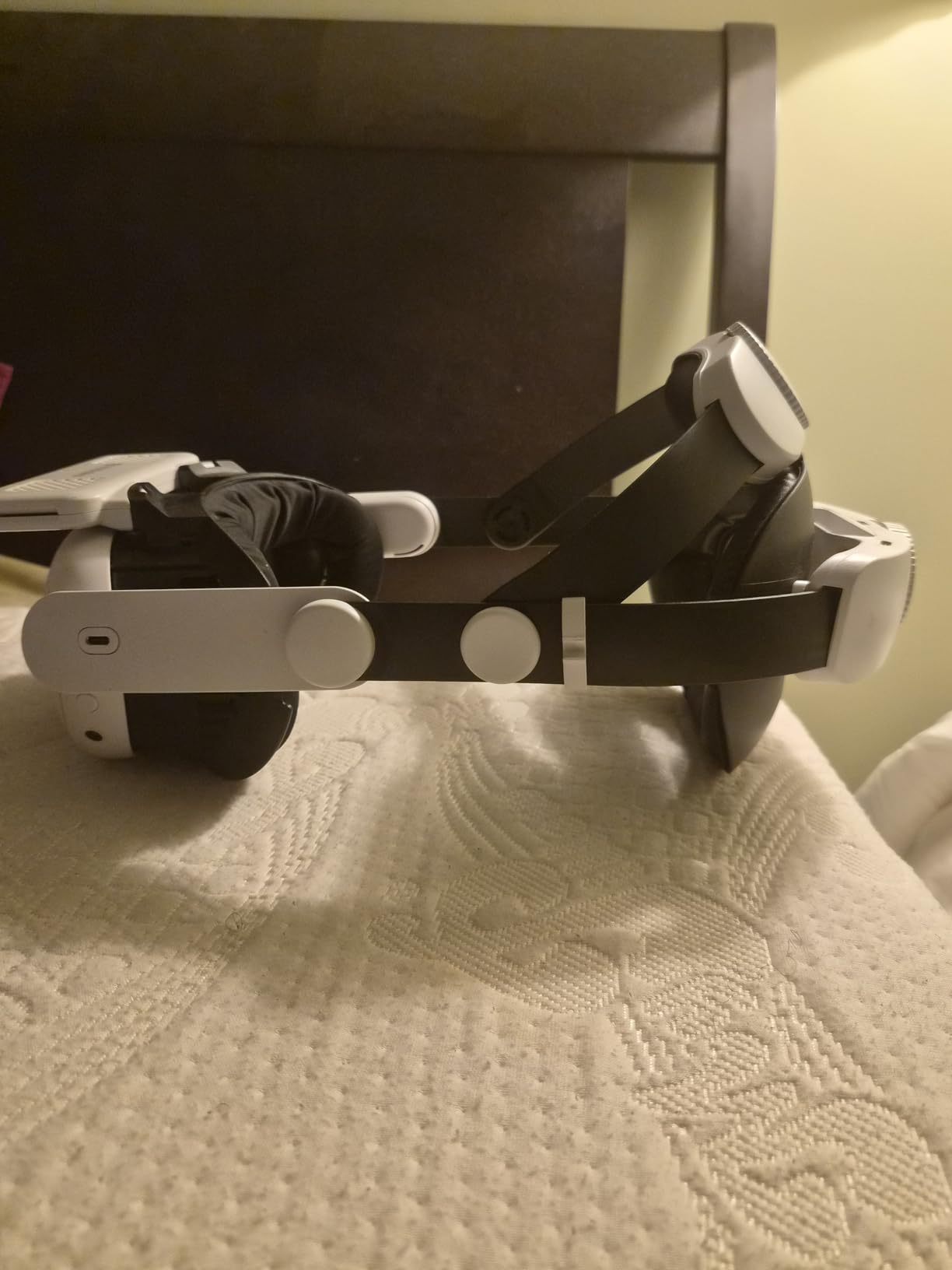 Kawaye for Meta Quest 3S/Quest 2/Quest 3 Head Strap, Double Knobs Adjustable Elite Strap Replacement,VR Headset Strap with Two Large Support Pad Enhanced Support, Reduce Pressure customer photo 1