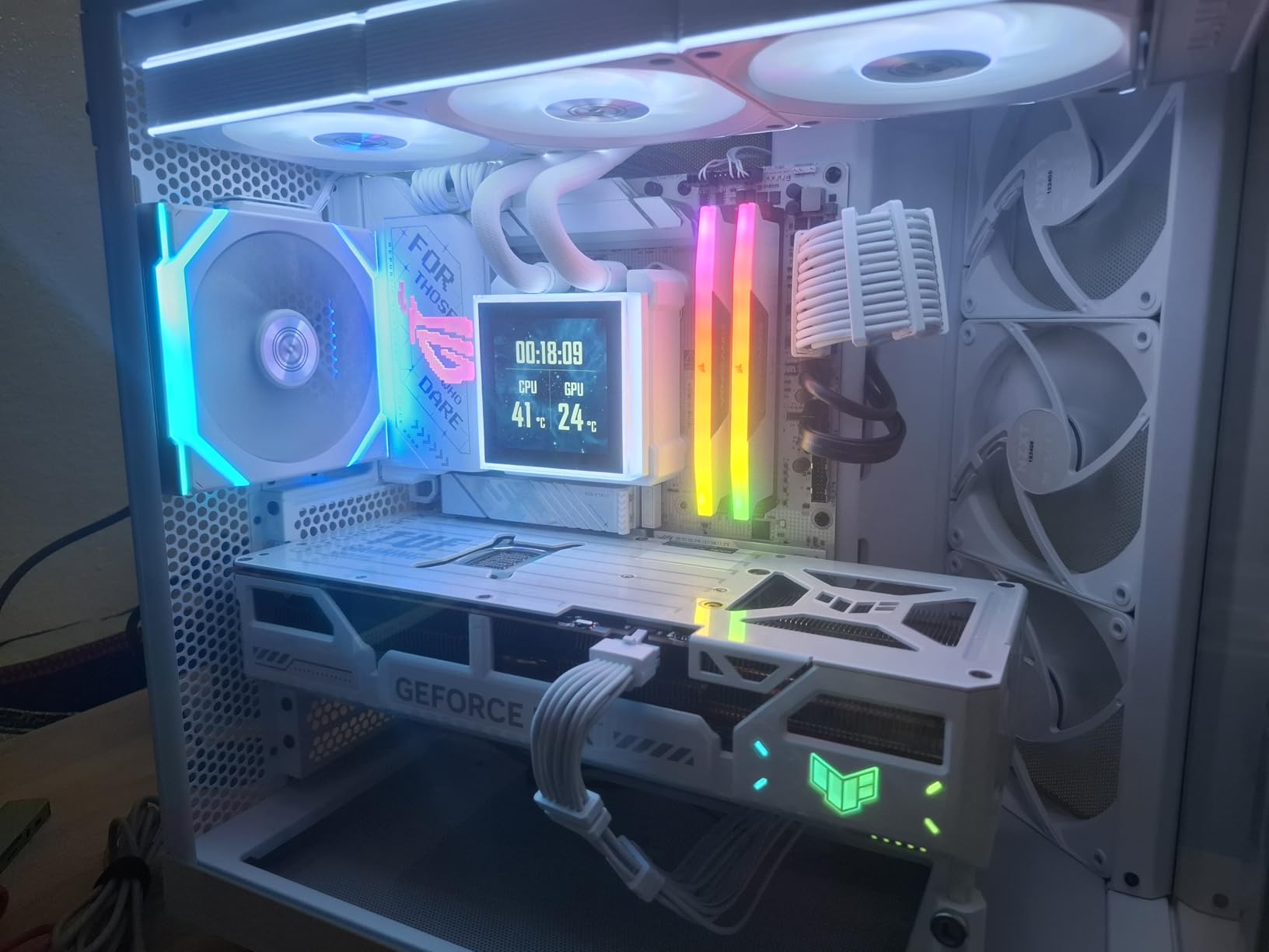 CORSAIR Vengeance RGB DDR5 RAM 32GB (2x16GB) 6000MHz CL36-44-44-96 1.35V Intel XMP 3.0 Computer Memory - Black (CMH32GX5M2E6000C36) customer photo 2