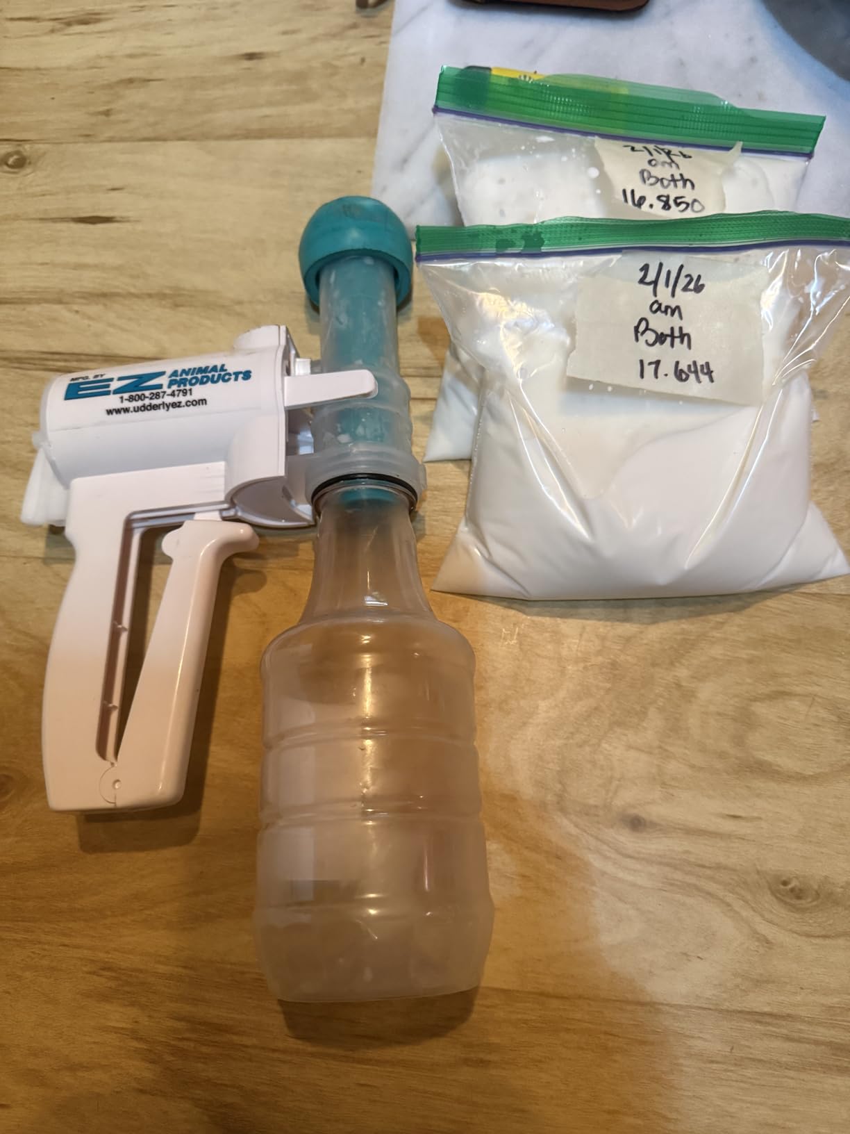 Premier 1 Supplies Udderly EZ™ Milker for Sheep & Goats customer photo 1