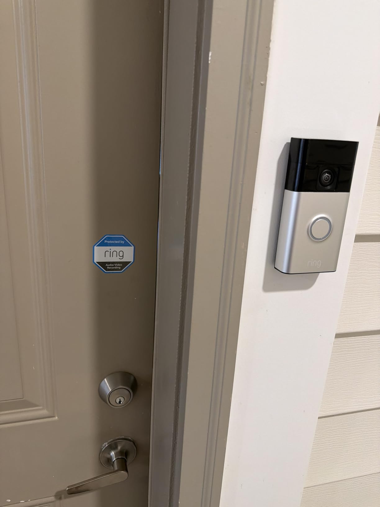 Ring Battery Doorbell (newest model), Home or business security with Head-to-Toe video, Live View with Two-Way Talk, and Motion Detection & Alerts, Satin Nickel customer photo 1