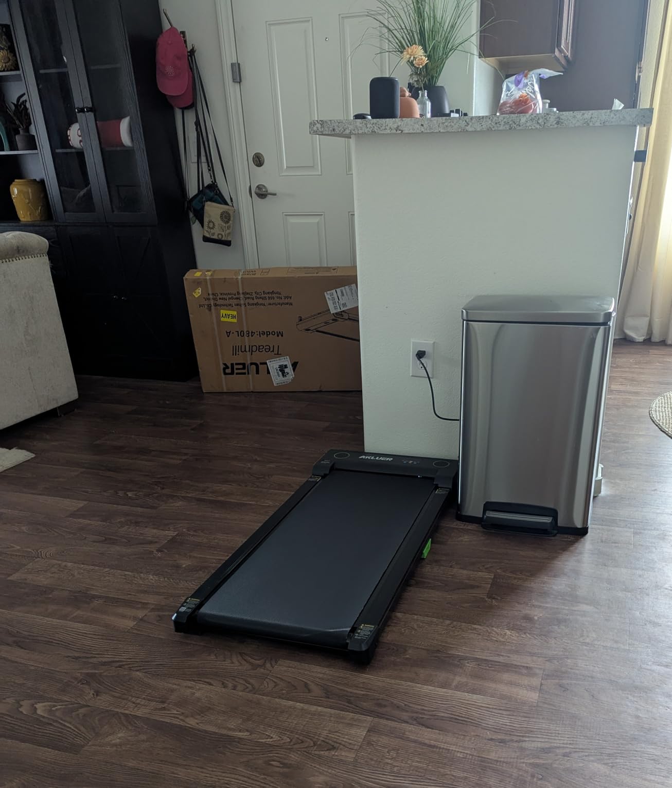 Walking Pad with Incline, Akluer Incline Treadmills for Home, 2.5 HP Under Desk Treadmill Small with Remote Control, Walking Pad with LED Display customer photo 1