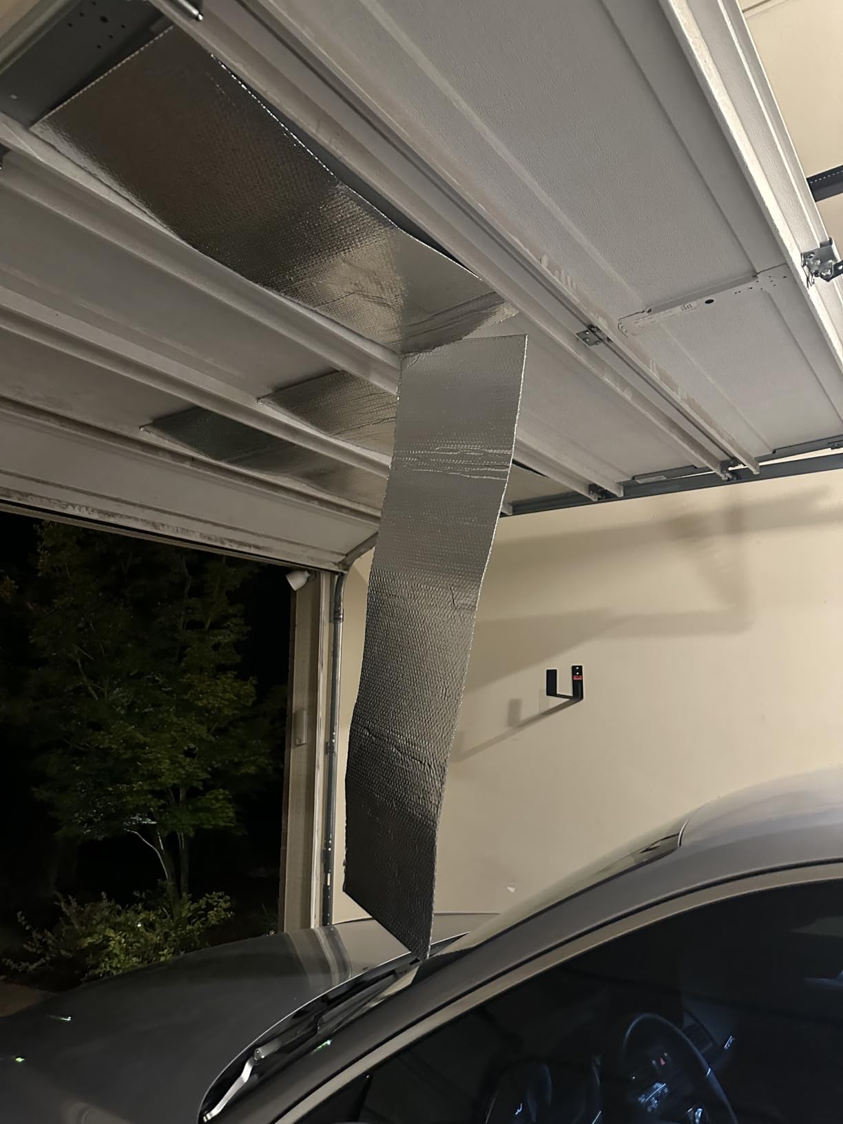 16 Pcs Garage Door Insulation Kit Double Bubble Insulation Panels Reflective Film Aluminum Radiant Barrier Thermal Shield with Adhesive Tape for Garage Greenhouse Attics Walls (24 x 54 Inch) customer photo 2