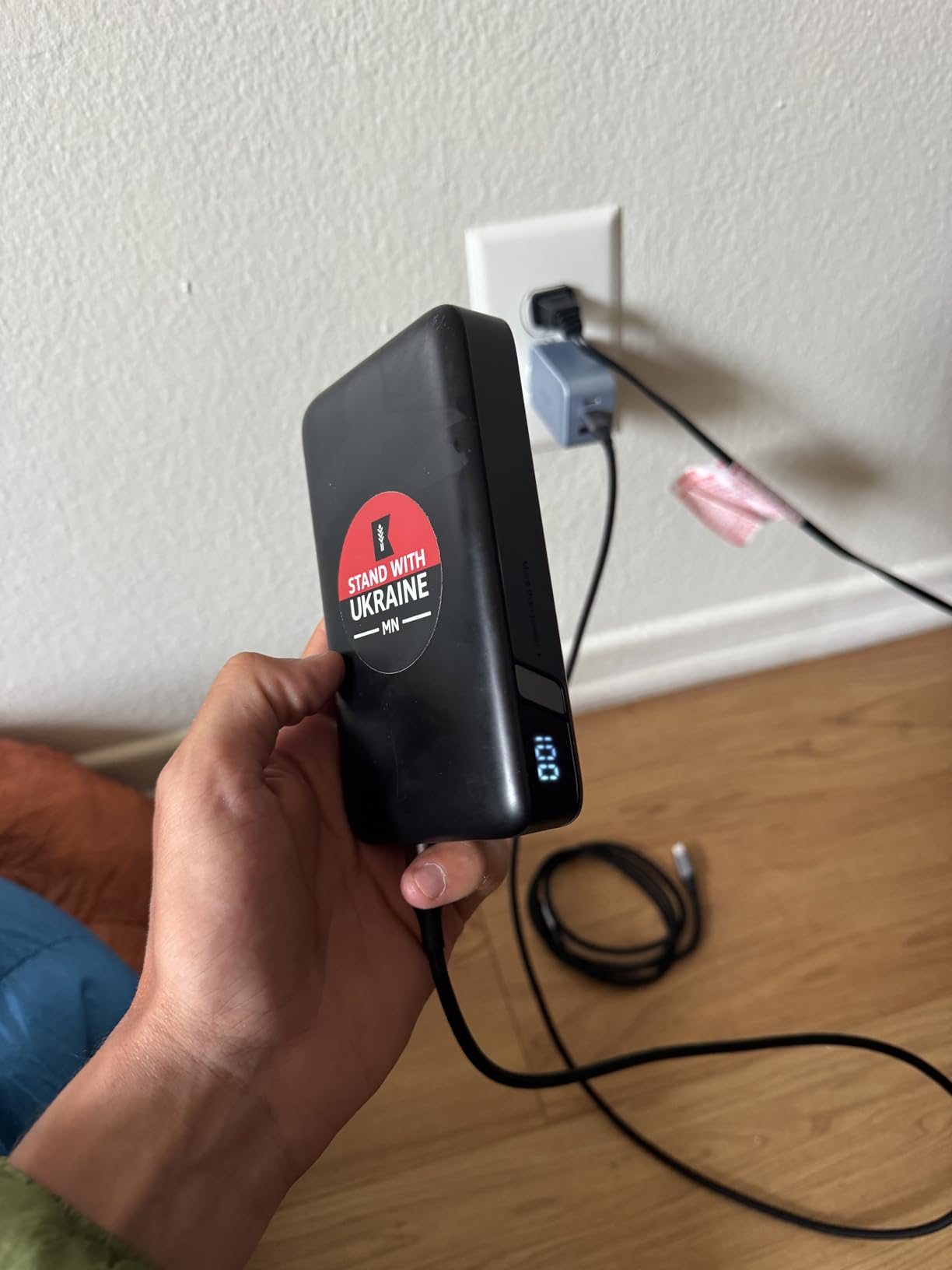 UGREEN 20000mAh 100W Power Bank, Nexode Portable Charger USB C 3-Port PD Fast Charging Battery Pack Digital Display for iPhone 17/16, MacBook, iPad, Galaxy S26 Ultra, Steam Deck, Dell XPS and More customer photo 2