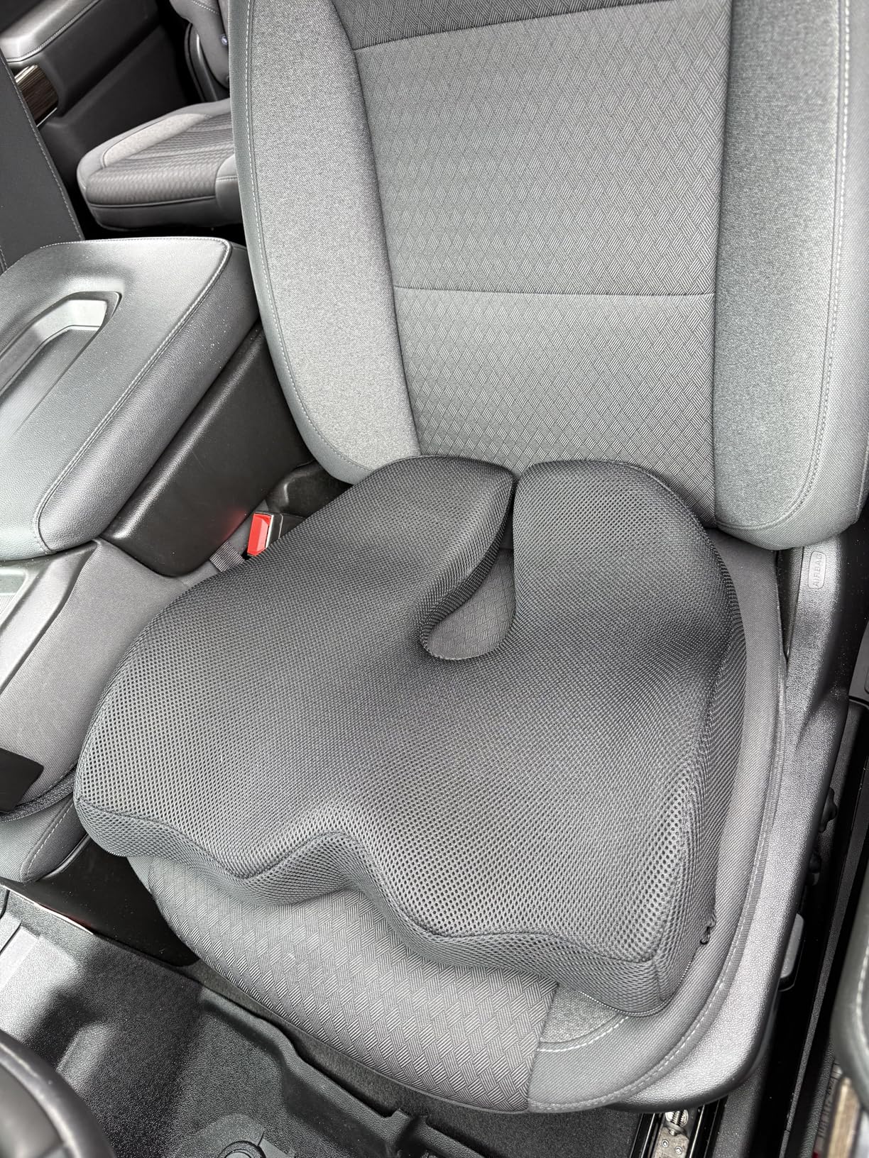 Benazcap X Large Memory Seat Cushion for Office Chair Ergonomic Cushions Butt Pillow for Pressure Relief Sciatica & Pain Relief Memory Foam for Long Sitting for Gaming Chair and Car Seat customer photo 2