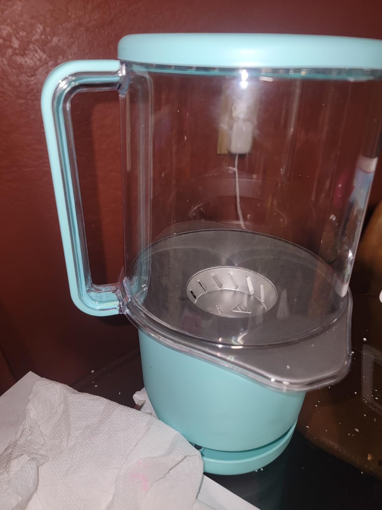 Presto 04811 PopLite My Munch Hot Air Popcorn Popper - Personal Sized, Built-In Serving Bowl, Compact Design, 8 Cups, Blue customer photo 1