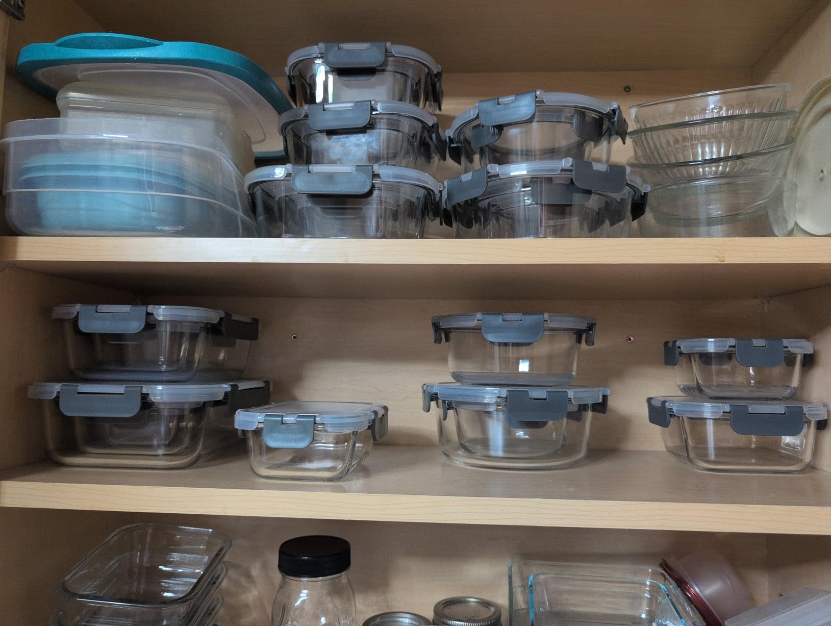 Magic Mill Premium Borosilicate Glass Food Storage Containers with lids Set | 24pc Sets with 12 Bowls & 12 Airtight Locking Lids for Lunch & Meal Prep, Safe for Oven, Freezer, Dishwasher, BPA-Free customer photo 2