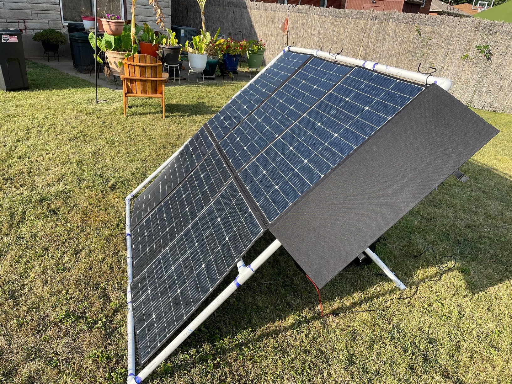 ALLPOWERS SP039 600W Foldable Solar Panel, 24% Efficient IP66 Waterproof for RV Camping Home & 12V Systems, Compact Portable Design customer photo 1