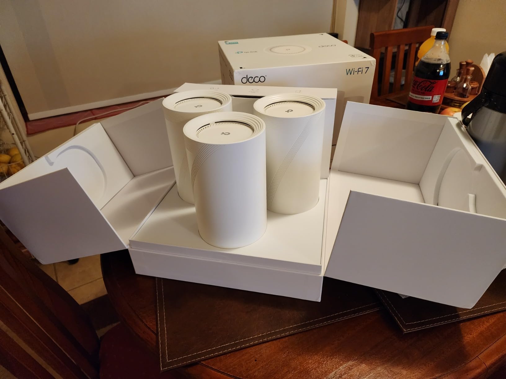 TP-Link Deco 7 Elite BE85 Tri-Band WiFi 7 BE22000 Whole Home Mesh System - 12-Stream 22 Gbps, 2X 10G + 2X 2.5G Ports, Wired Backhaul, 8X High-Gain Antennas, VPN, HomeShield, Free Expert Help (3-Pack) customer photo 2