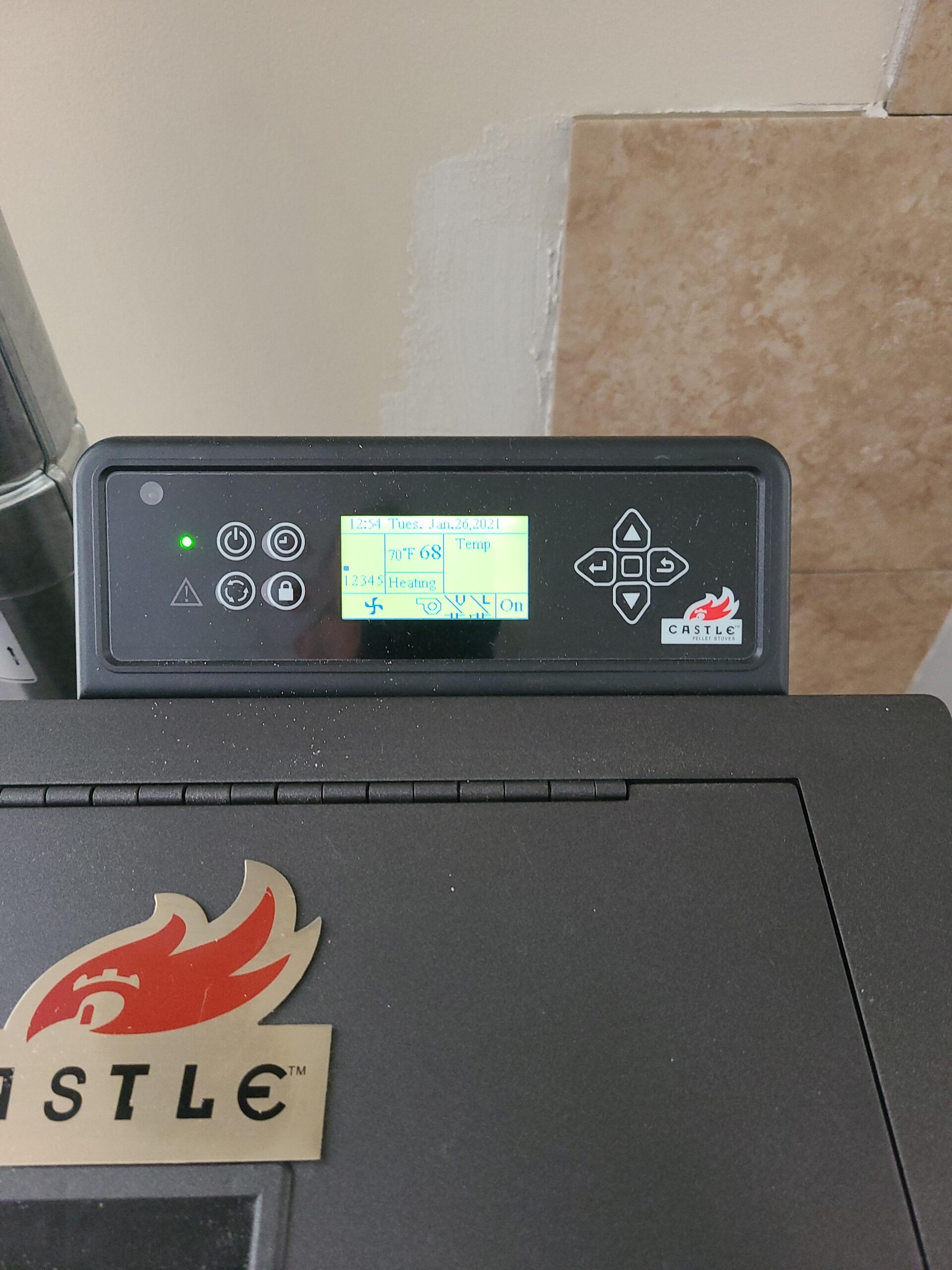 Castle 41278 Serenity Pellet Stove, 1,500 square ft. Heating Capability, Smart Controller Features Manual, Weekly, Thermostat and Eco Operating Modes, 40lb Hopper Capacity, Easy Clean Design, Black customer photo 2