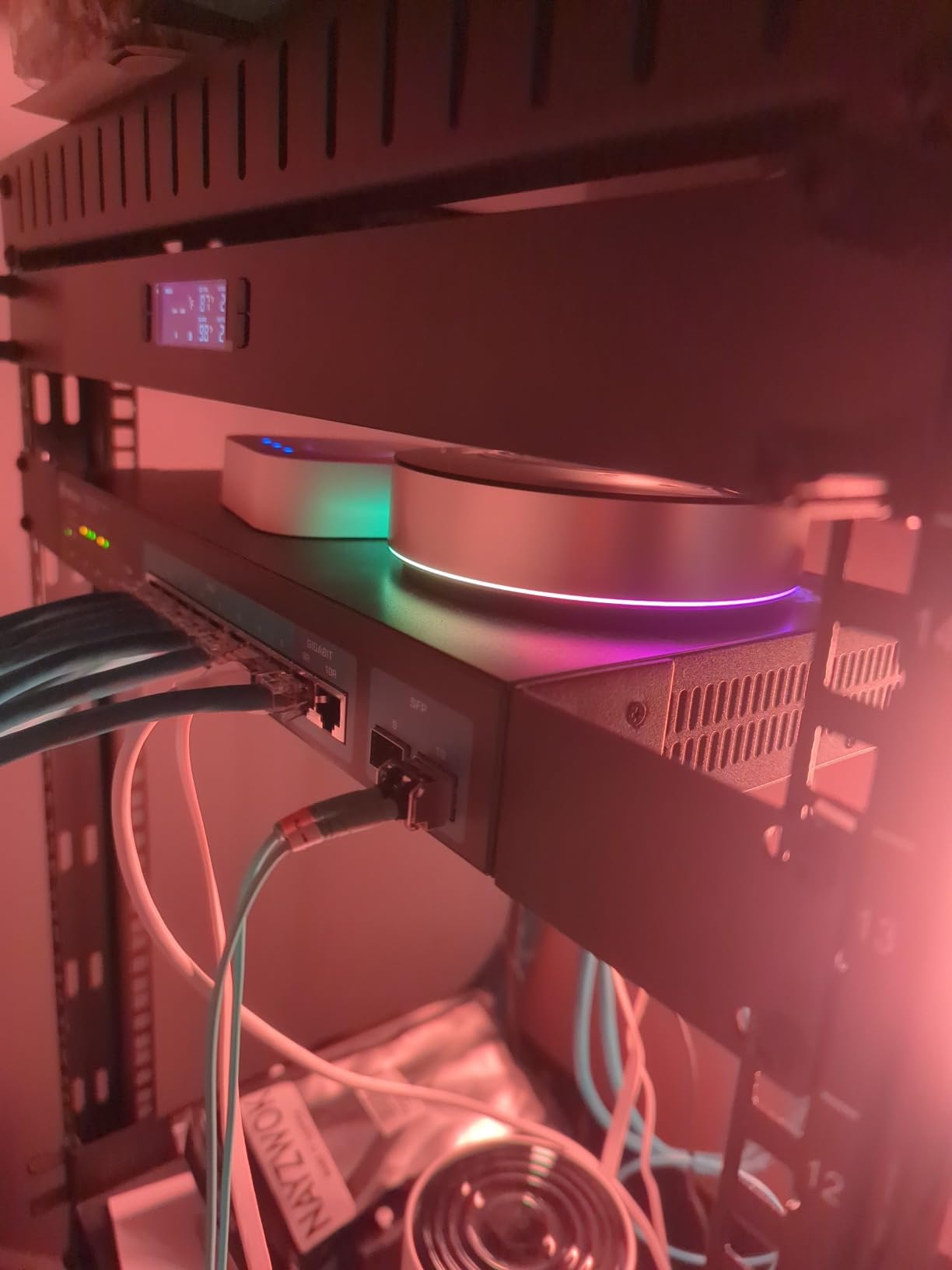 Homey Pro (Early 2023) | Smart Home Hub for Home Automation - Features Z-Wave Plus, Zigbee, Wi-Fi, BLE, Infrared, Matter & Thread. Compatible with Siri, Alexa & Google Home. customer photo 2