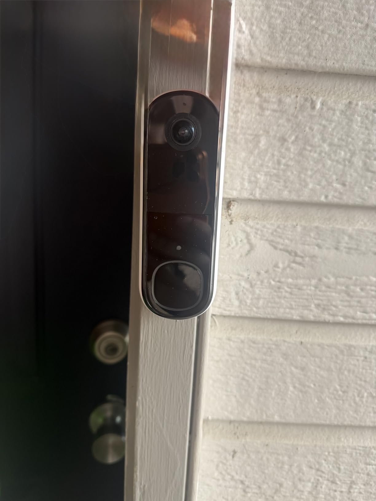 Arlo Video Doorbell 2K (2nd Gen, Latest Release), Wireless or Wired Option, 2-Way Audio, Night Vision, Head to Toe Video View, Package Detection, Person & Vehicle Recognition customer photo 2