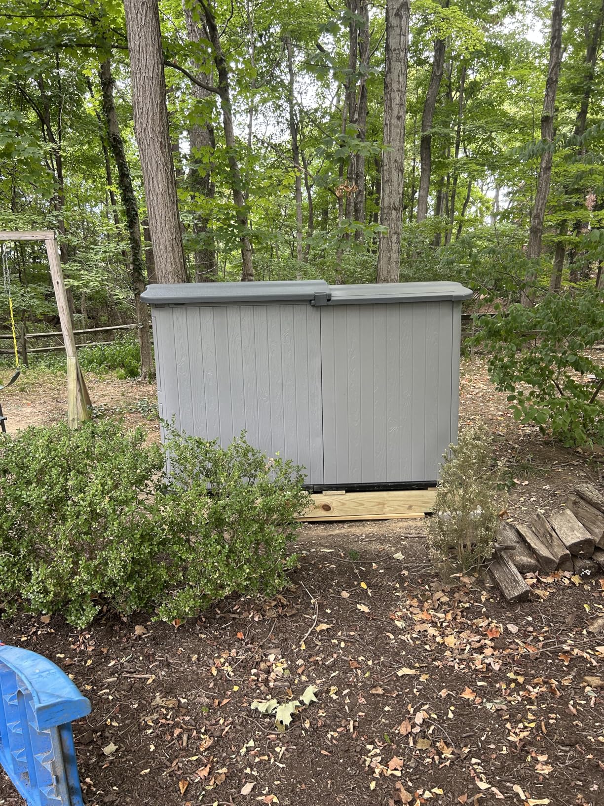 Suncast 138 Cu Ft Horizontal Outdoor Storage Shed, 57.5