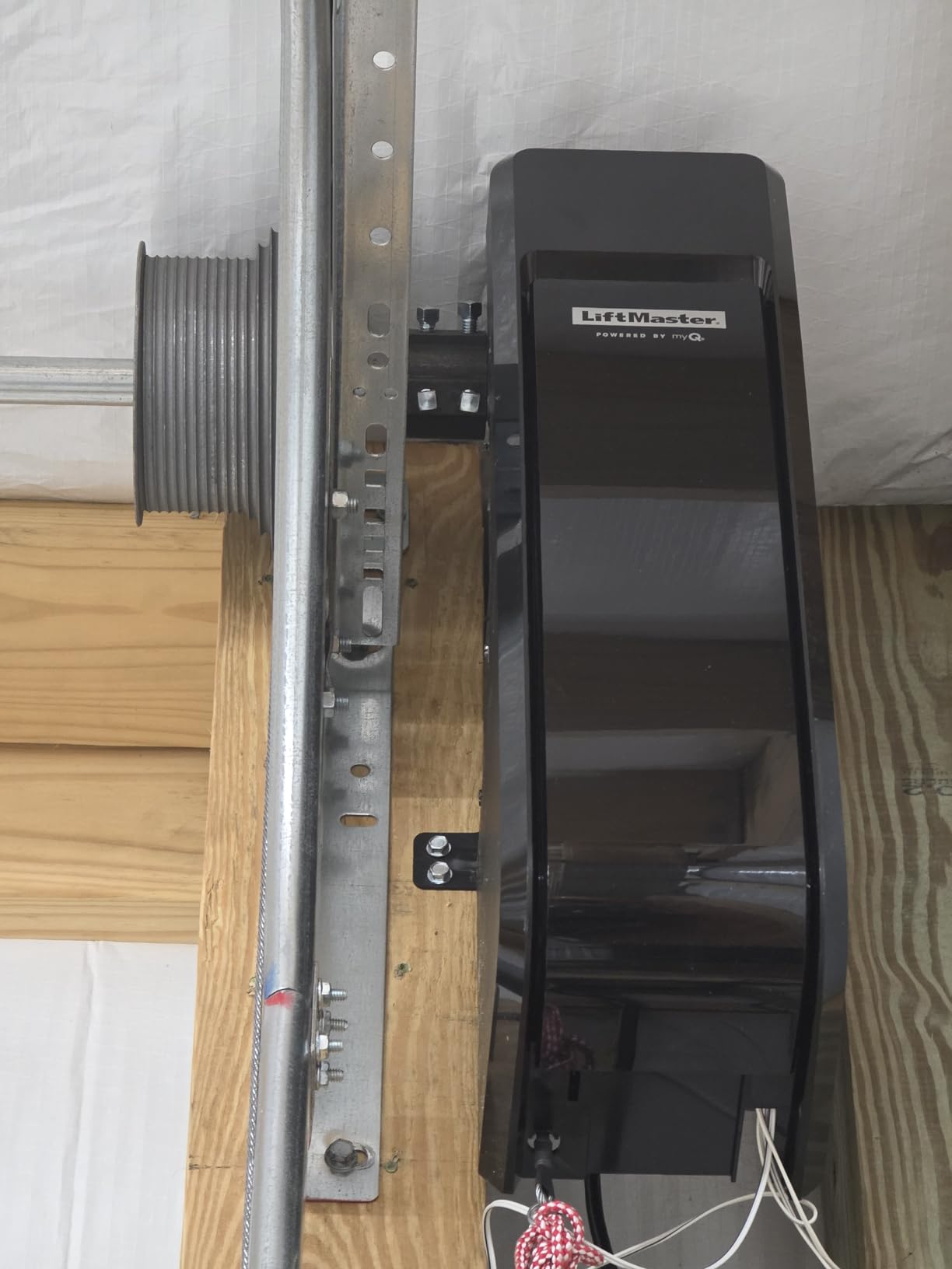 98022 Premium Series by LiftMaster (Replaced 8500) Jackshaft Garage Door Opener Battery Backup W/WiFi customer photo 1