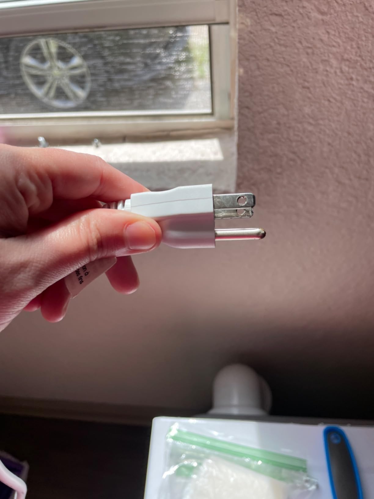 Euhomy Portable Dryer 1.5 cu. ft., 850W Powerful Clothes Dryer with Stainless Steel Drum and Exhaust Hose, Dryer Ideal for Apartments, RVs, Dorm Rooms, White customer photo 2