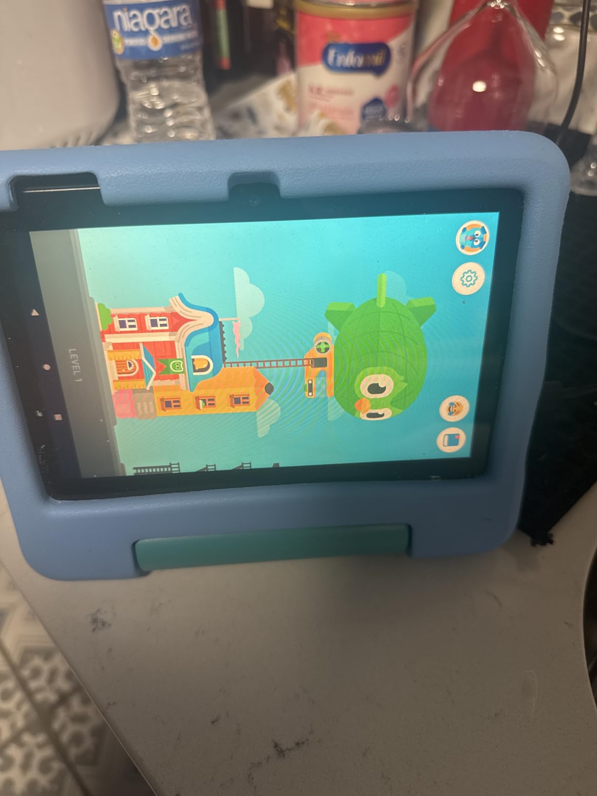 Fire 7 Kids tablet (newest model) ages 3-7. Top-selling 7