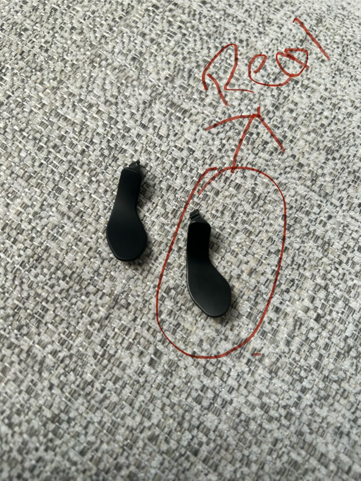 4PCS Metallic Back Paddles for PS5 Edge Controller, Interchangeable Metal Stainless Steel Back Buttons Replacement for PS5 Edge Controller - Controller NOT Included customer photo 1