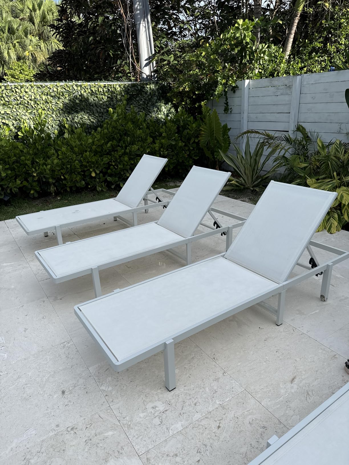 Ciokea Aluminum Chaise Lounge Chair Outdoor with Wheels, Patio Lounge Chair with Adjustable 5-Position Recliner and Full Flat Tanning Chair for Patio, Beach, Pool, Khaki customer photo 1