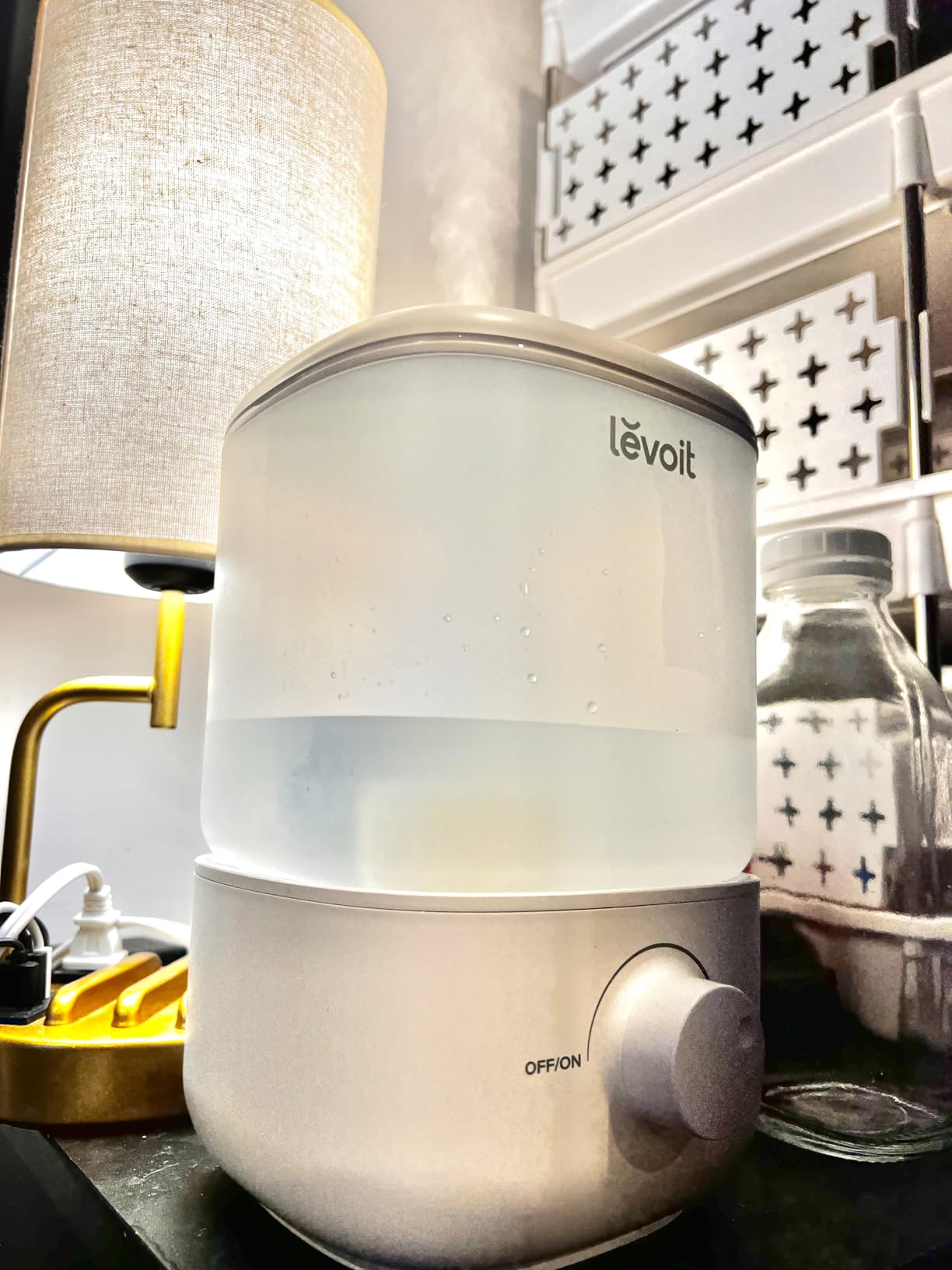 LEVOIT Classic 160 Top-Fill Ultrasonic Cool Mist Humidifier, Super Easy to Fill and Clean, Quiet Operation for Bedroom Home Baby & Plants, Auto Shut-off for Safety, 360° Rotating Nozzle, 2.5L, Black customer photo 1