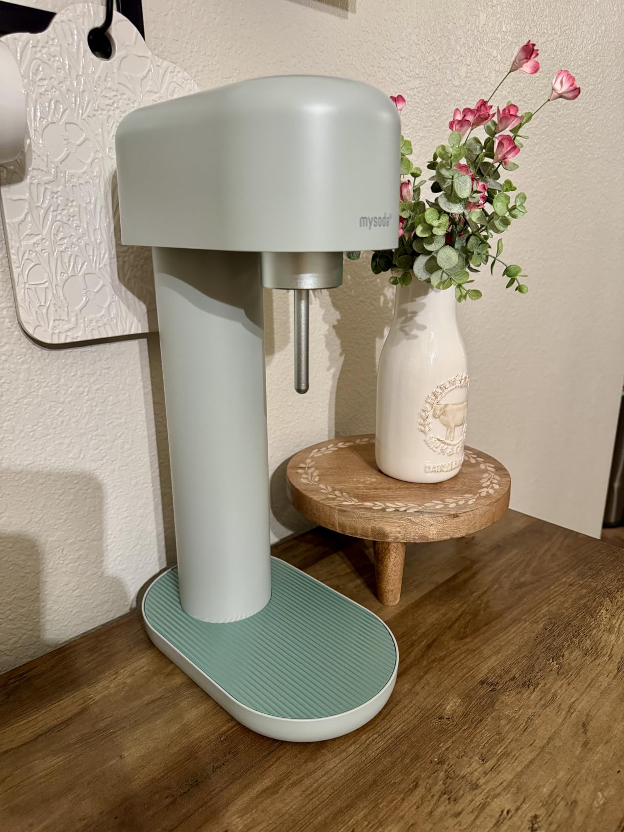 Mysoda Ruby 2 Sparkling Water Maker - Silent and Long-Lasting Aluminium Soda Maker with 1L Water Bottle - Without CO2 Cylinder - Black Copper customer photo 1