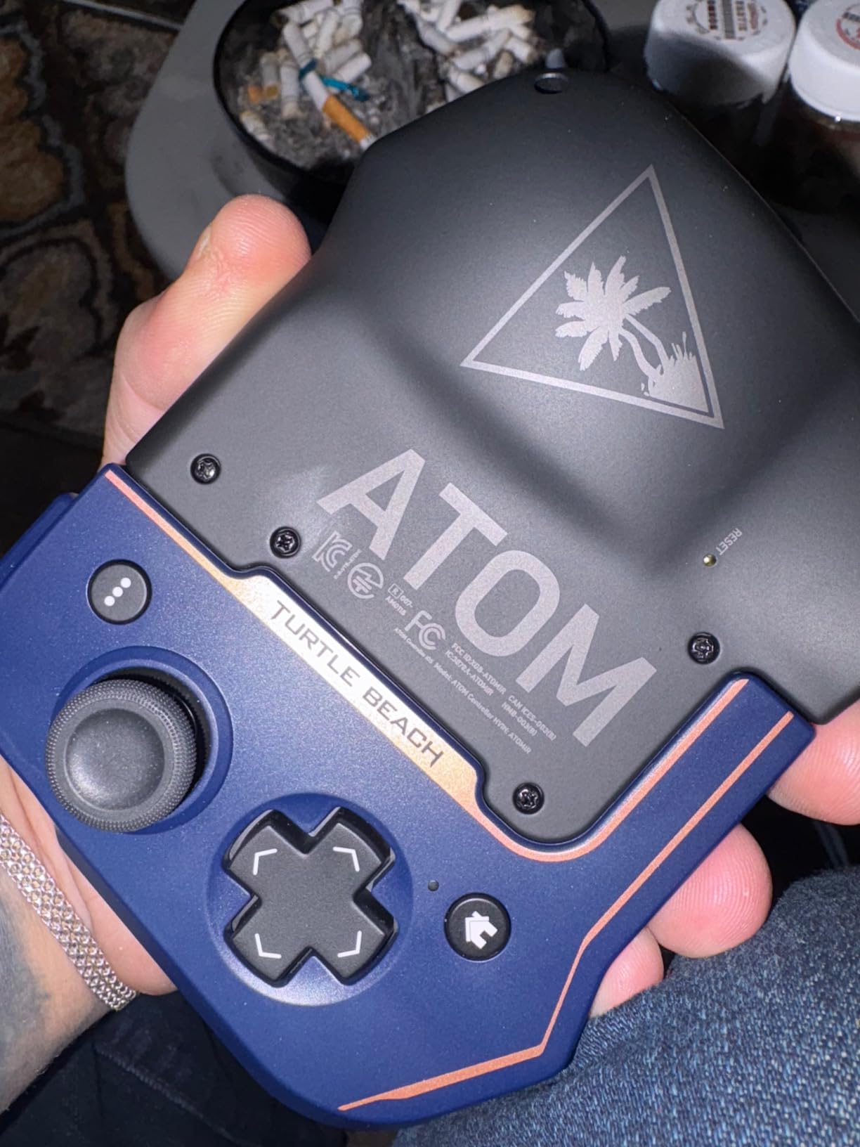 Turtle Beach Atom Mobile Game Controller with Bluetooth for Cloud Gaming on iPhone with Compact Shape, Console Style Controls & Low Latency Bluetooth - Cobalt Blue customer photo 1