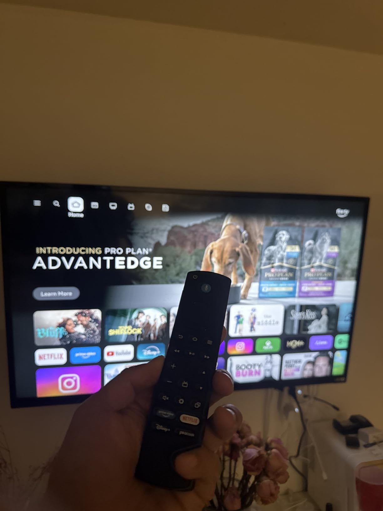 Fire TV Stick 4K Max with USB Power Cable (eliminates the need for AC adapter) customer photo 2