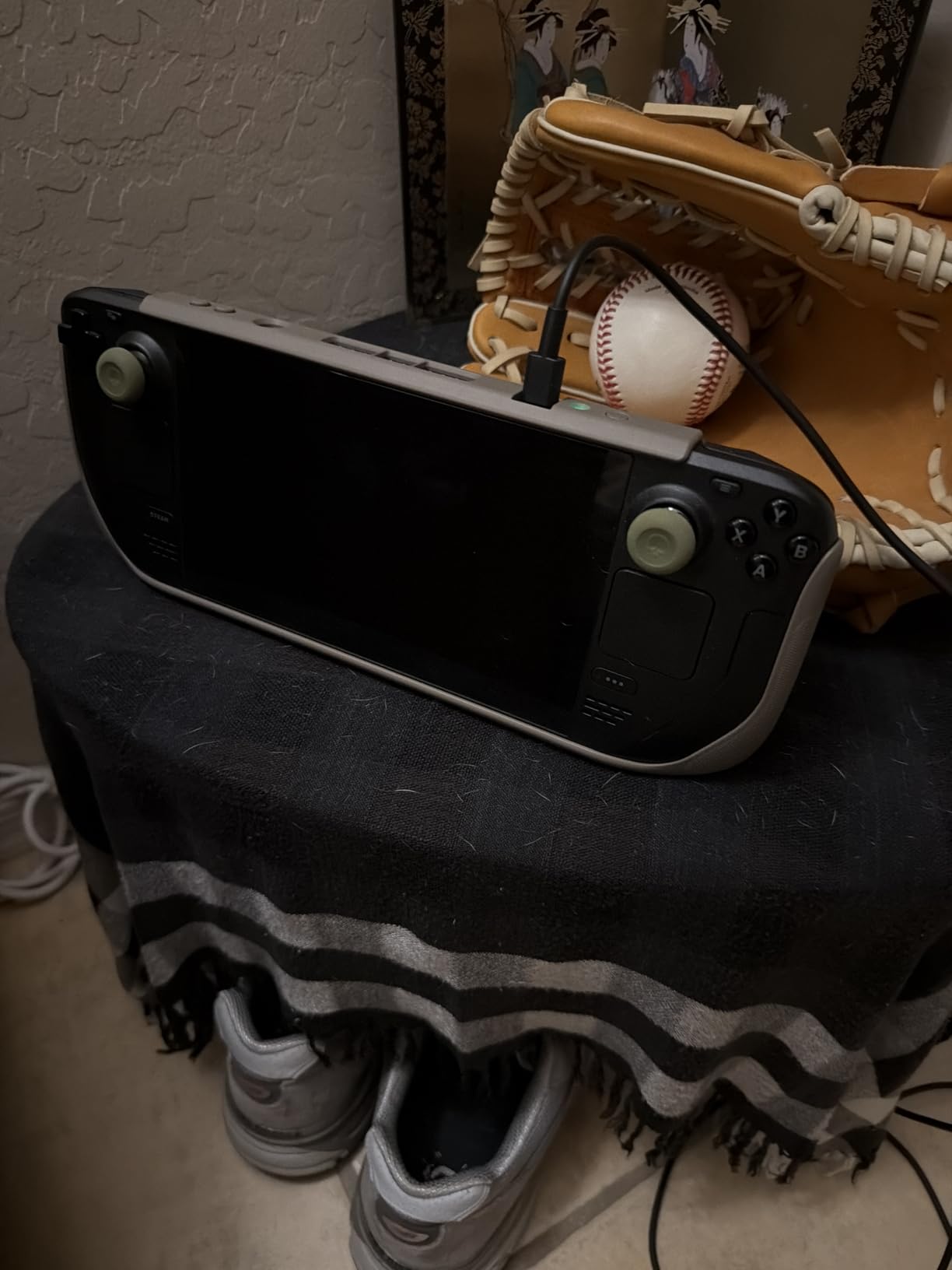 Skull & Co. GripCase SD for Steam Deck: A Soft Protective Case with Textured Grips Full Protection and Stand, Shock-Absorption Non-Slip and Anti-Scratch Cover Design - Coyote Gray customer photo 2