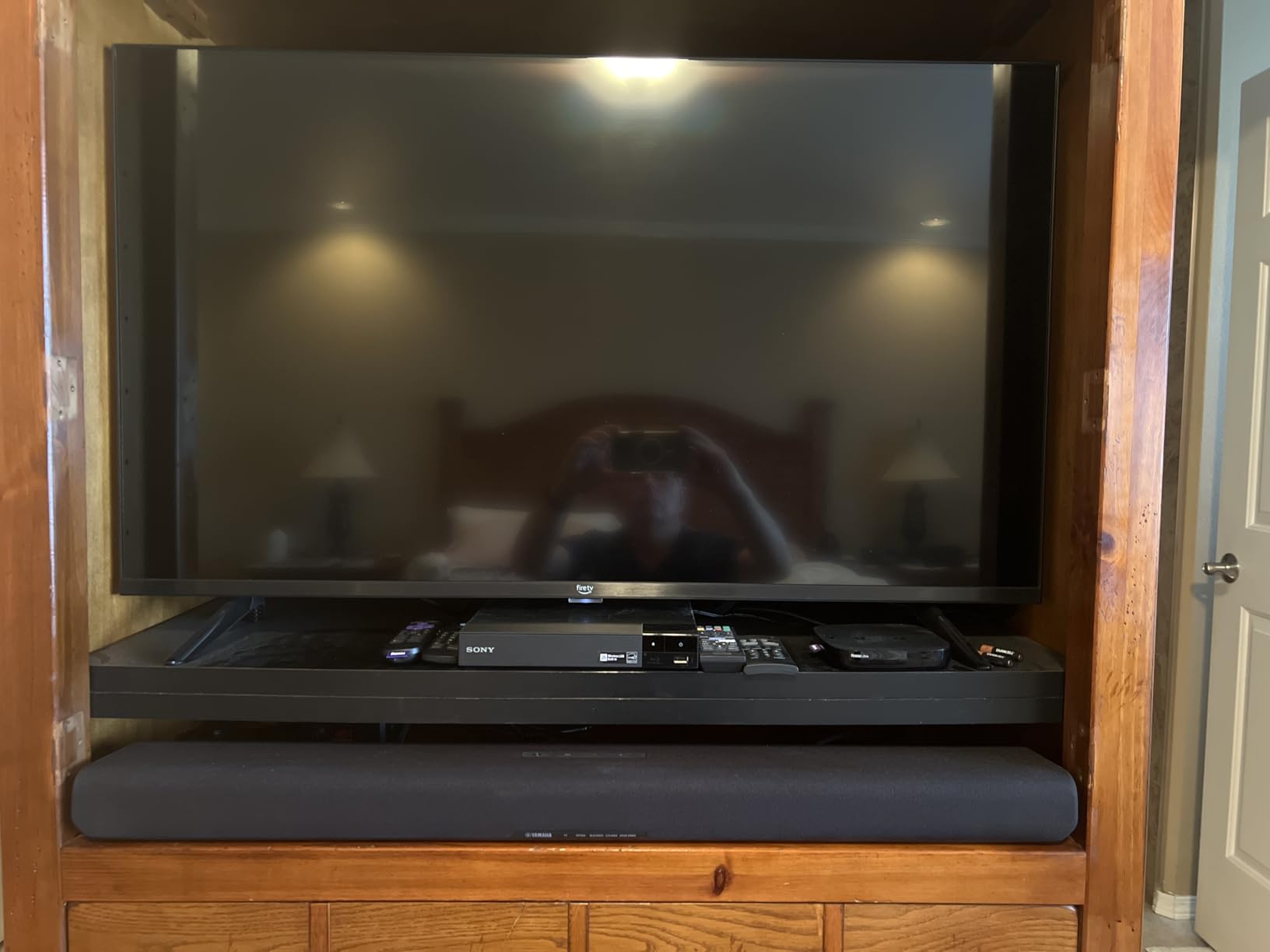 YAMAHA SR-B40A Dolby Atmos Sound Bar with Wireless Subwoofer (Black) customer photo 2