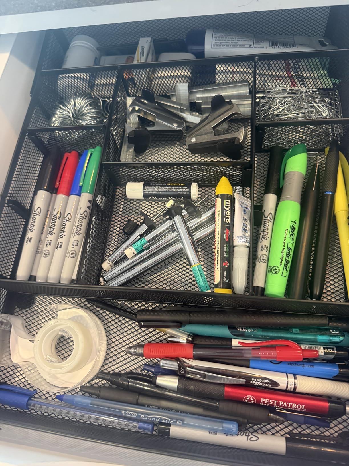 Marbrasse Expandable Desk Drawer Organizer, Mesh Drawer Organizer Tray with 10 Adjustable Compartments, Desk Organizers and Accessories, 5 Dividers Drawer for Office Supplies, Makeup & Vanity (Black) customer photo 1