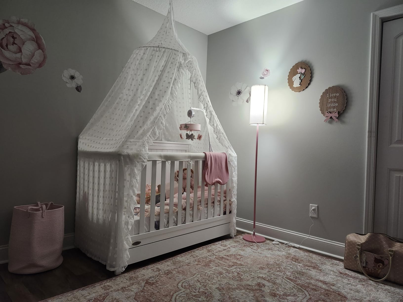 luckystyle Dimmable Floor Standing Tall Lamp, 12W Led Bulb with Lampshade, Foot Switch, Remote Custom Color Temperature Pole for Bedroom, Office, Kids & Living Room, Black customer photo 2